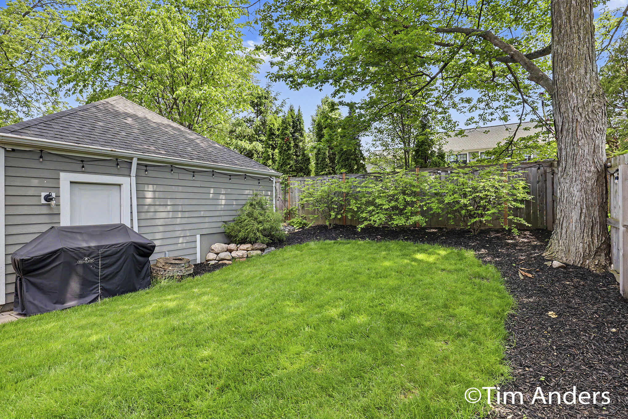 556 Greenwood Avenue SE Grand Rapids MI 49506