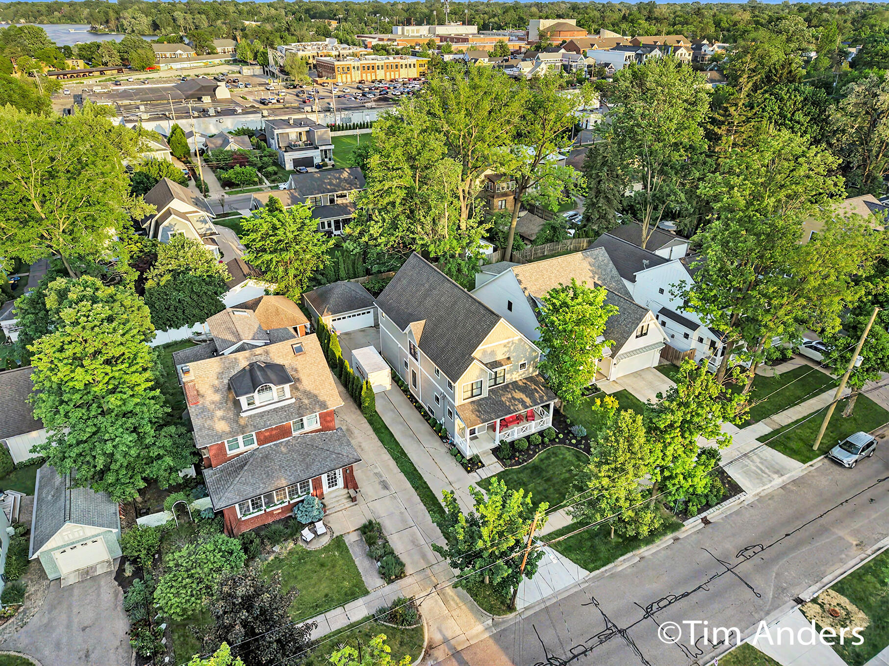 556 Greenwood Avenue SE Grand Rapids MI 49506