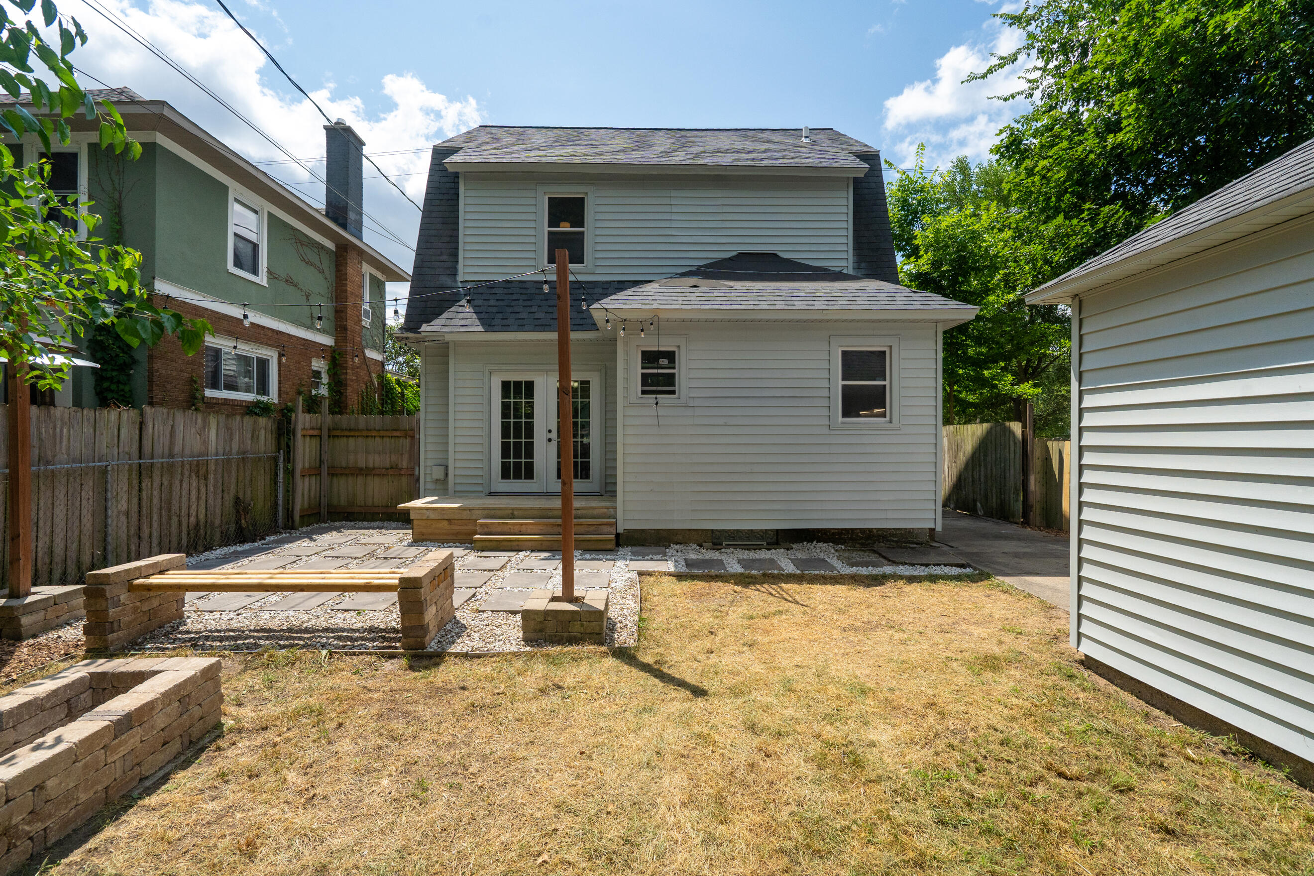 1517 Sherman Street SE Grand Rapids MI 49506