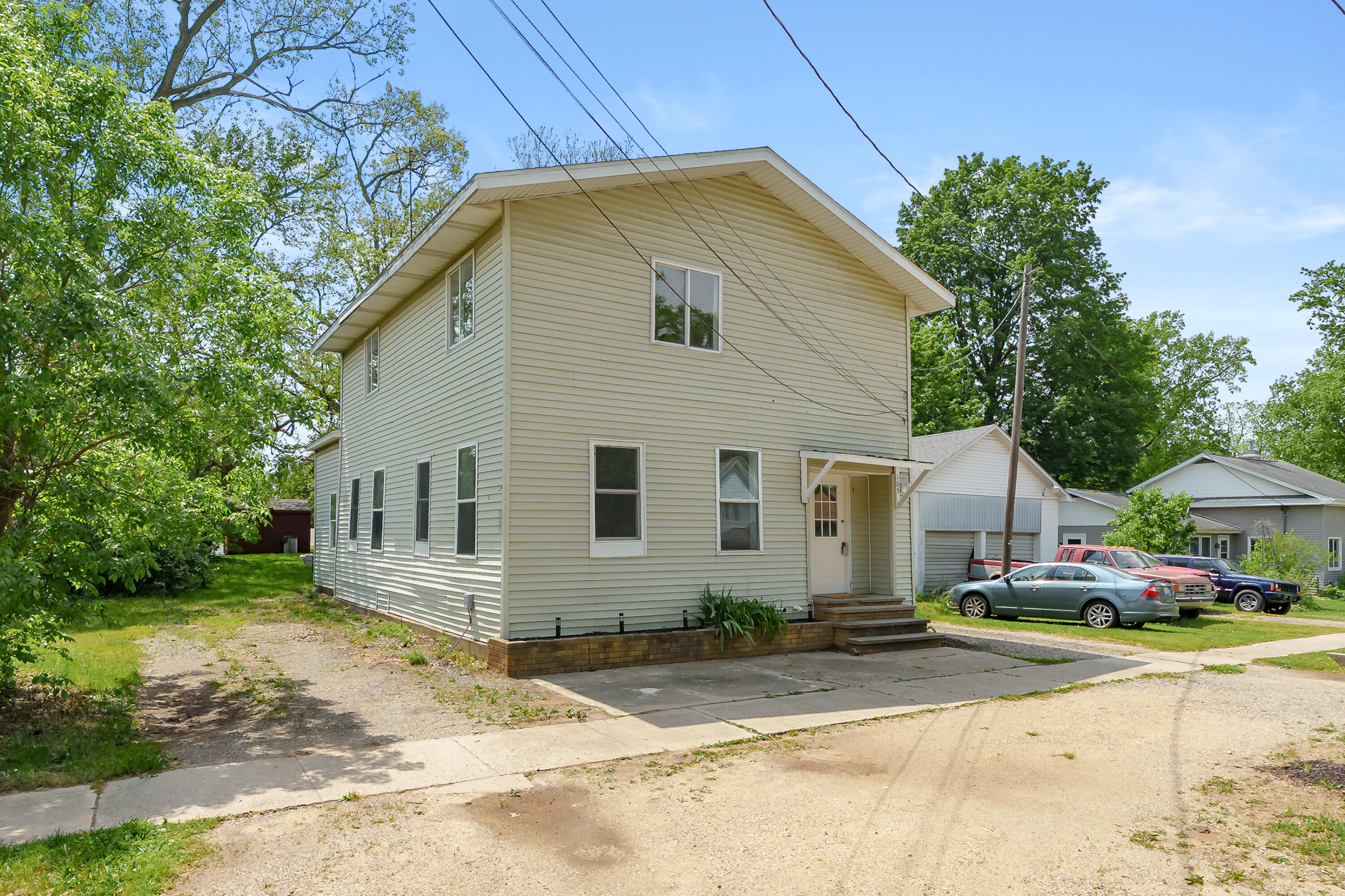 105 N George Street Decatur MI 49045