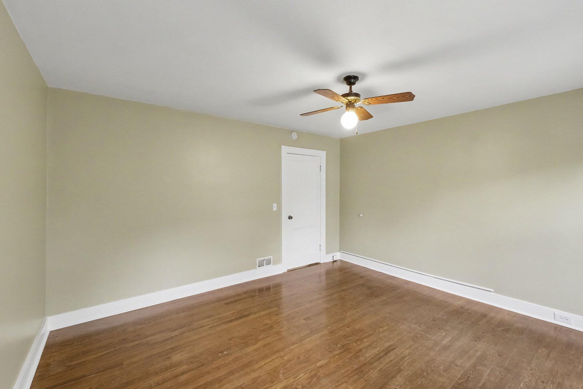 1057 12th Street NW Grand Rapids MI 49504