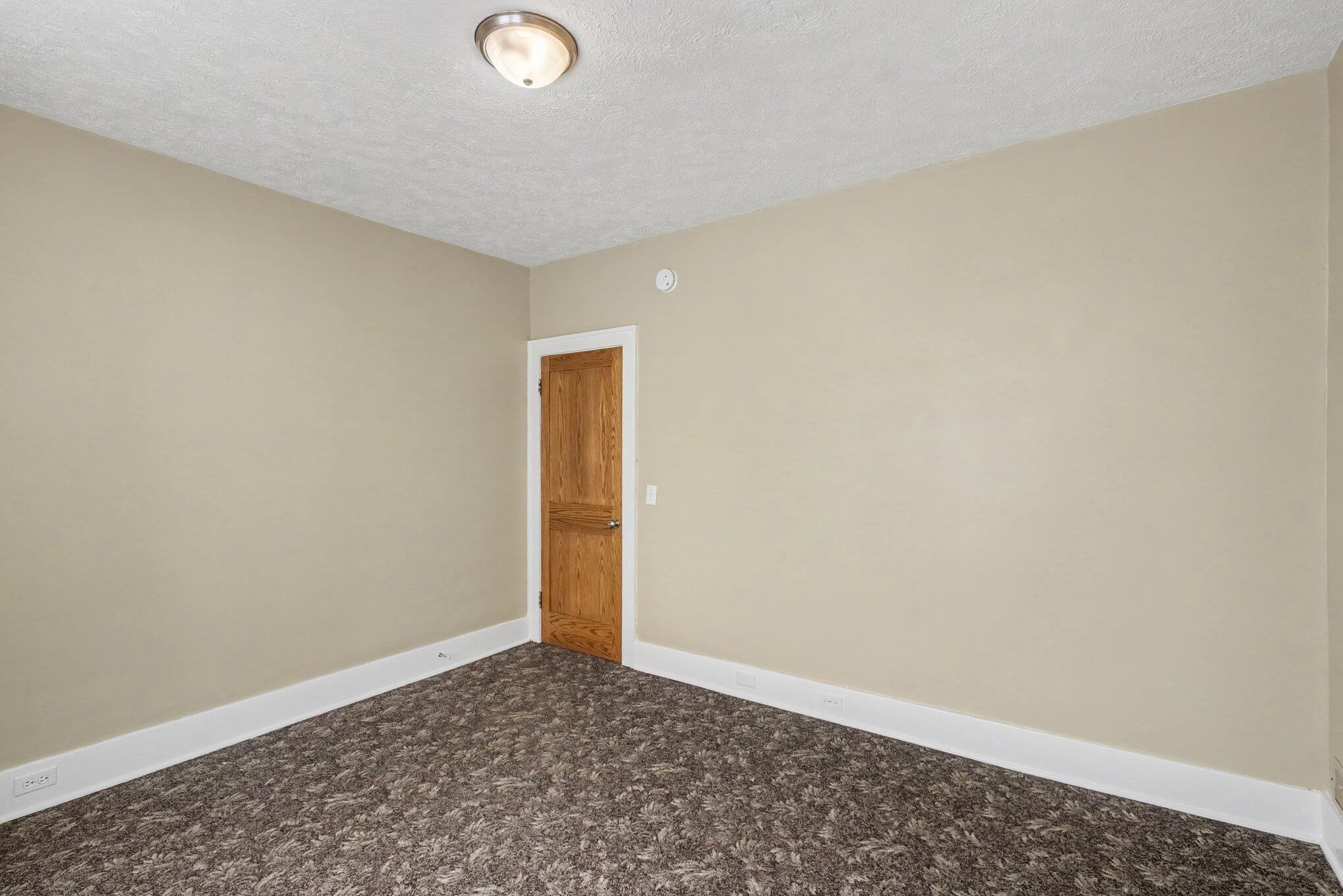 1057 12th Street NW Grand Rapids MI 49504