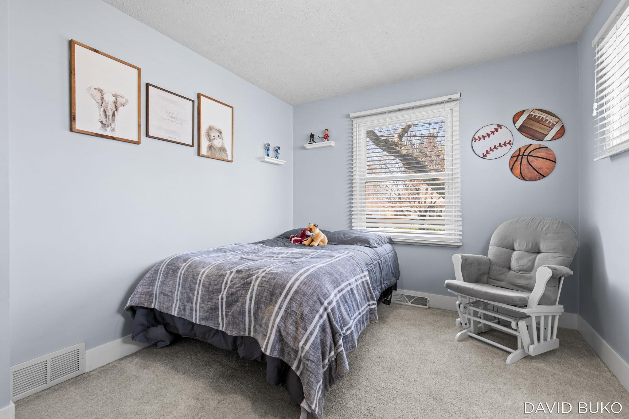 4000 Hillsdale Avenue NE Grand Rapids MI 49525