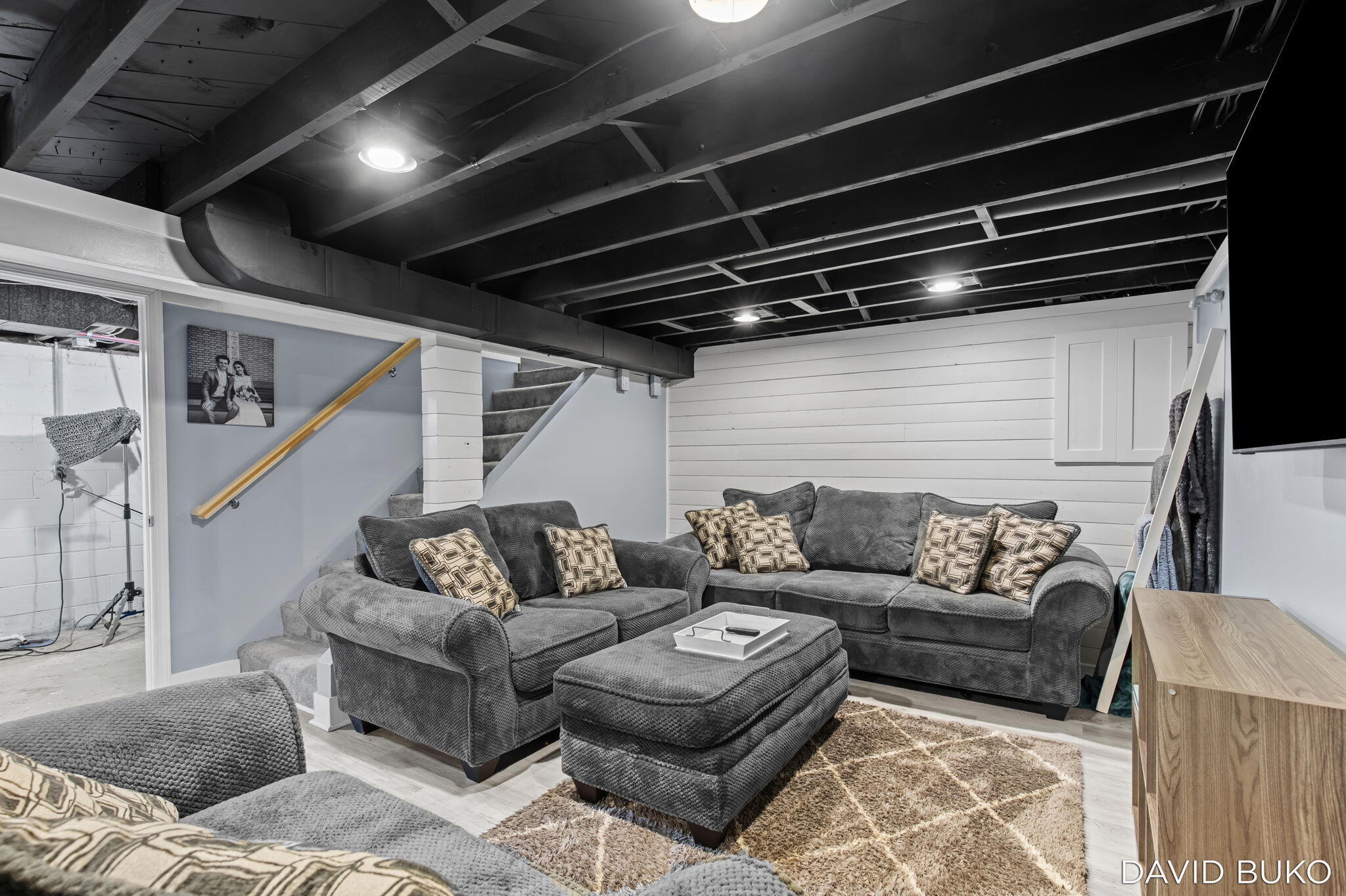 4000 Hillsdale Avenue NE Grand Rapids MI 49525