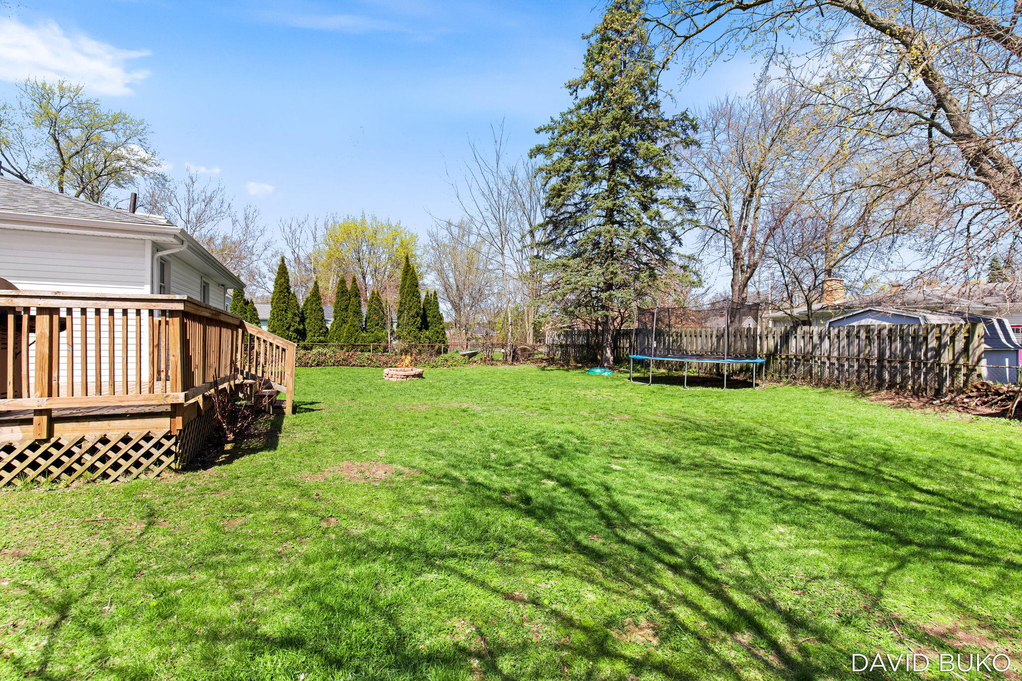 4000 Hillsdale Avenue NE Grand Rapids MI 49525