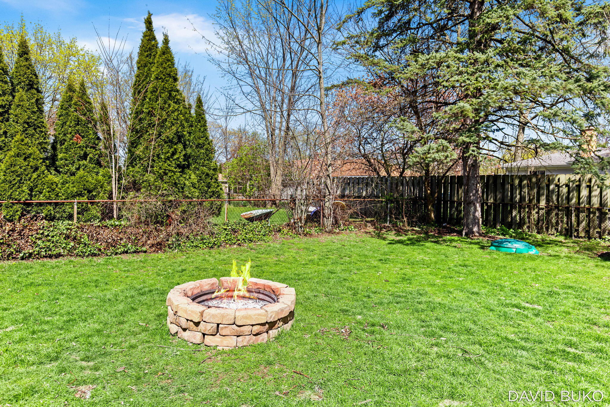 4000 Hillsdale Avenue NE Grand Rapids MI 49525