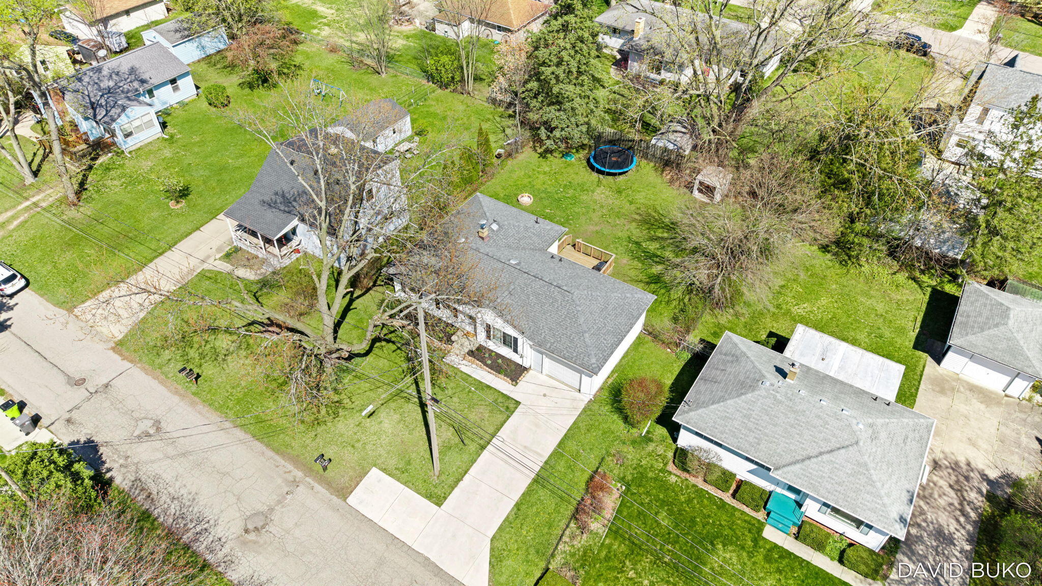 4000 Hillsdale Avenue NE Grand Rapids MI 49525