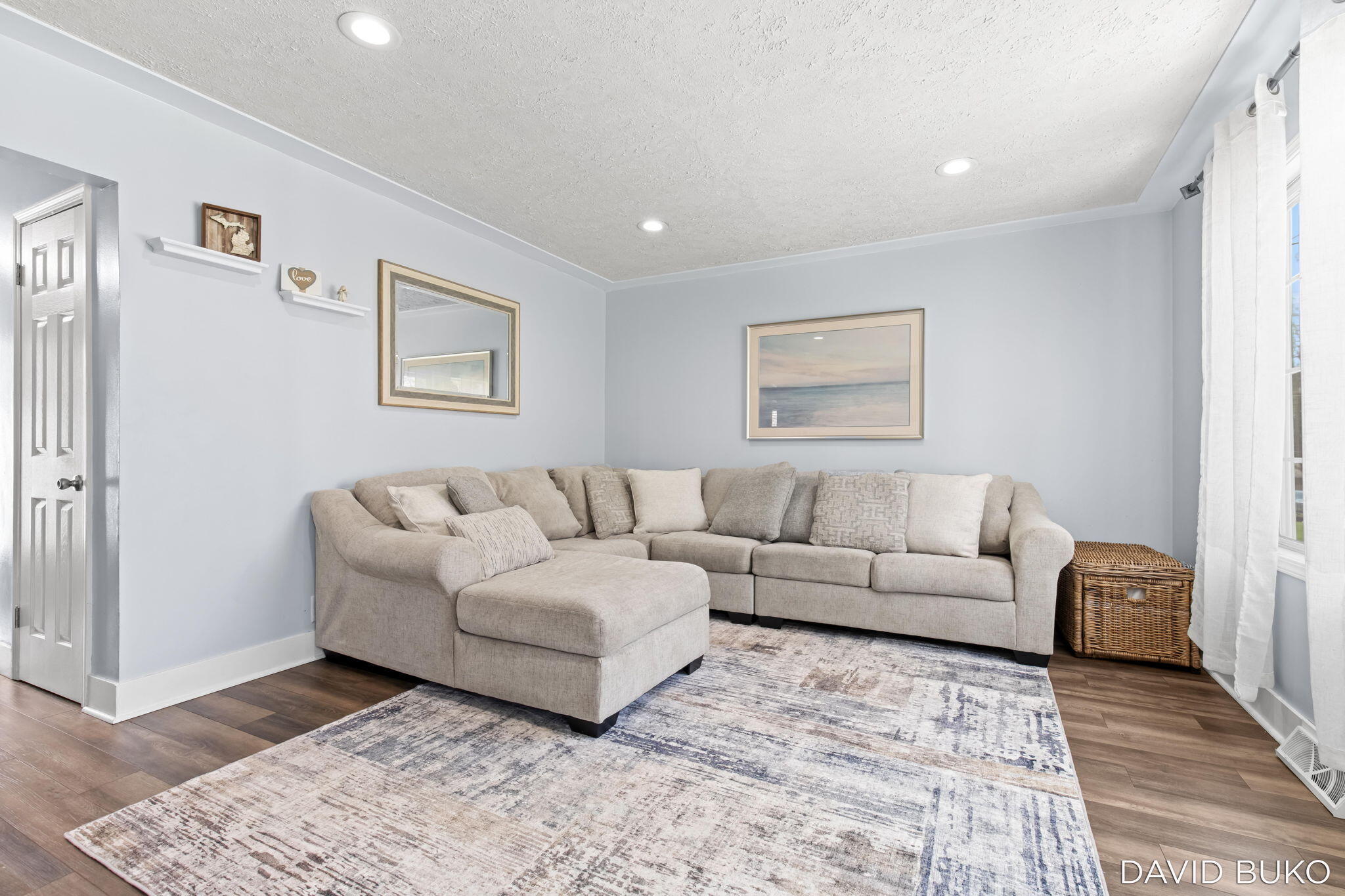 4000 Hillsdale Avenue NE Grand Rapids MI 49525
