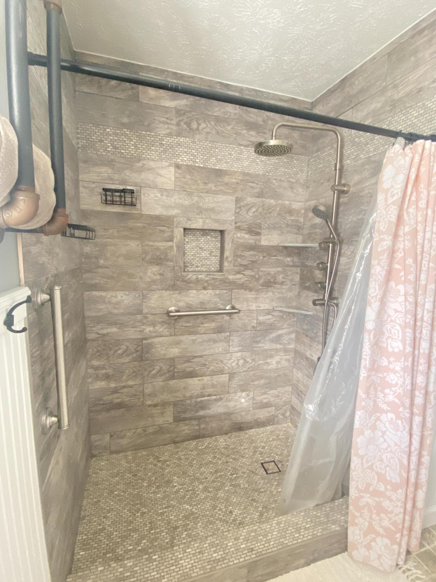 514 W 19th Street Holland MI 49423