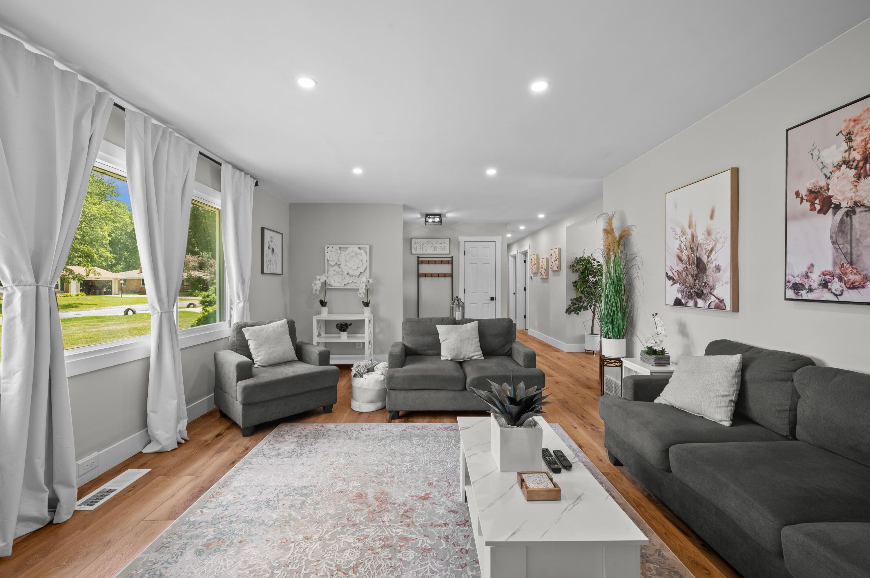8956 Maplewood Drive Berrien Springs MI 49103