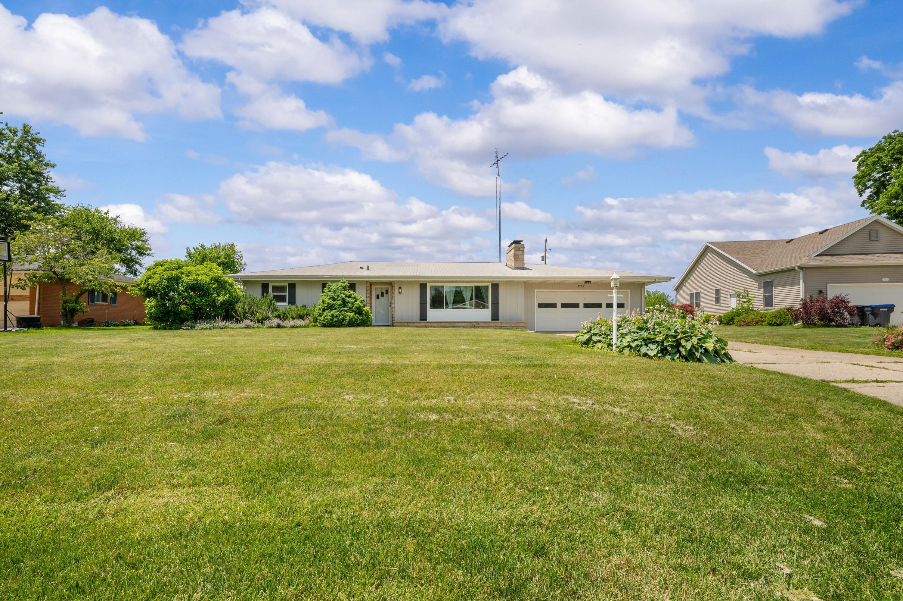 8956 Maplewood Drive Berrien Springs MI 49103