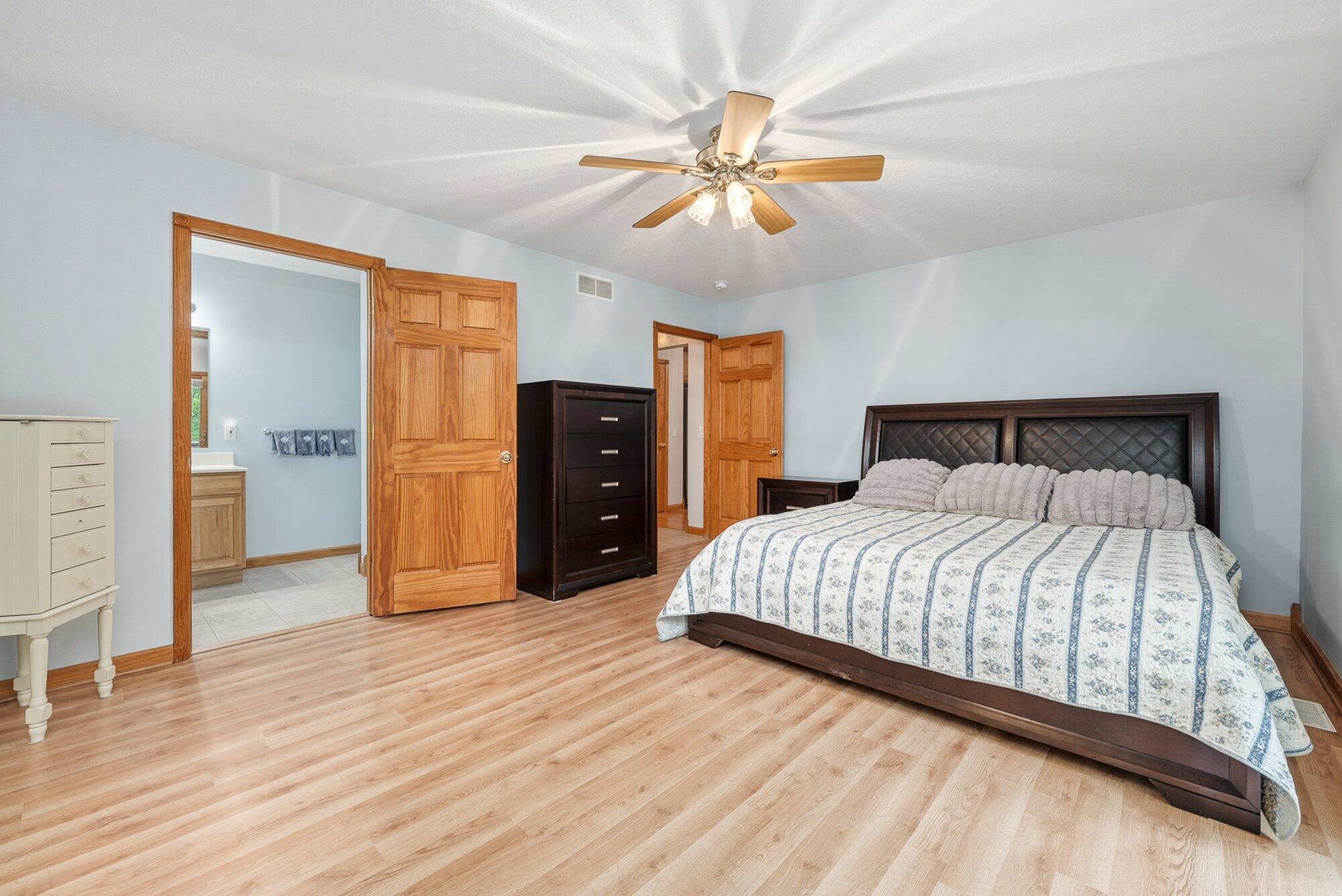 5602 Emneth Avenue Kalamazoo MI 49009