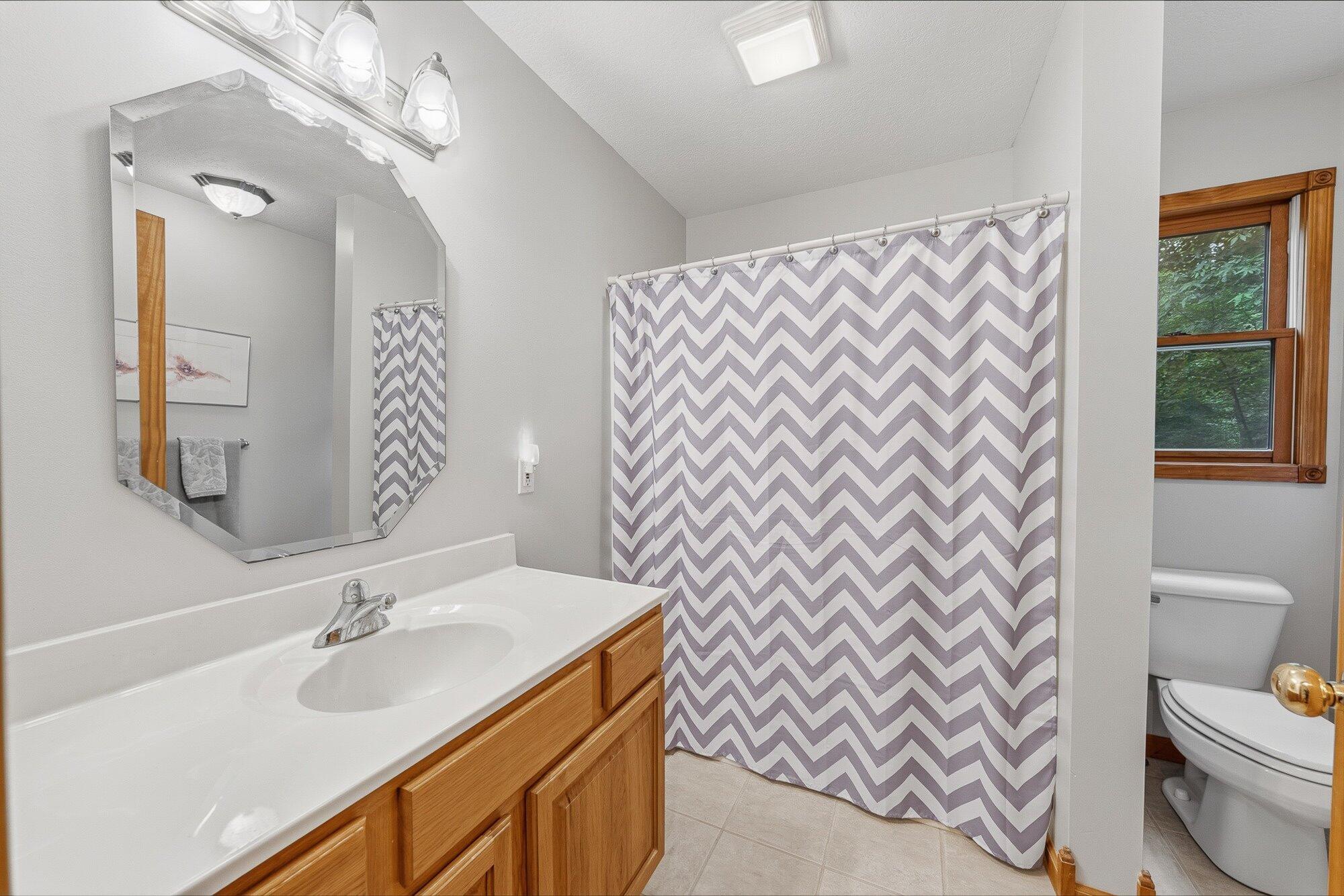 5602 Emneth Avenue Kalamazoo MI 49009