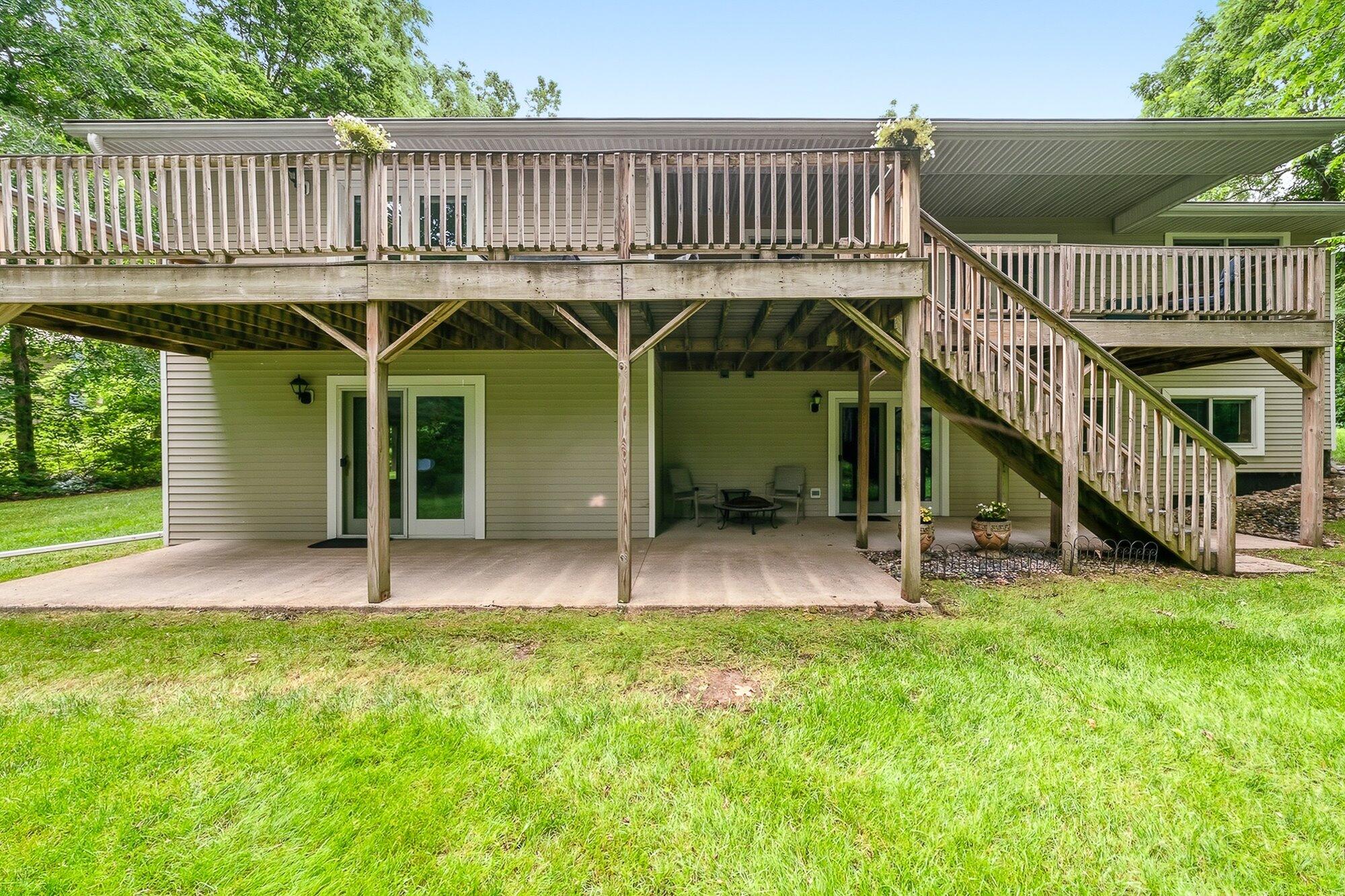 5602 Emneth Avenue Kalamazoo MI 49009
