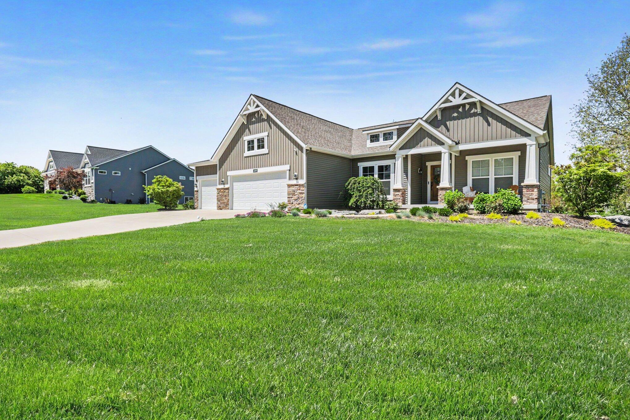 3499 Wolven Ridge Drive NE Rockford MI 49341