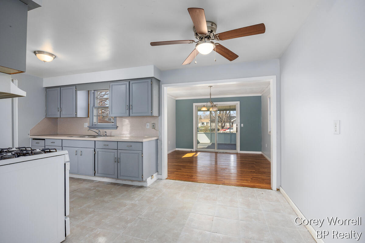 1427 Grant Avenue Grand Haven MI 49417