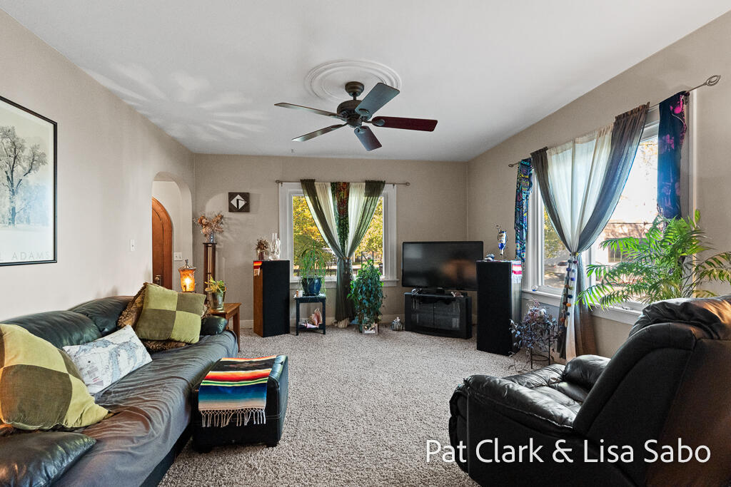 1032 Columbus Avenue Grand Haven MI 49417