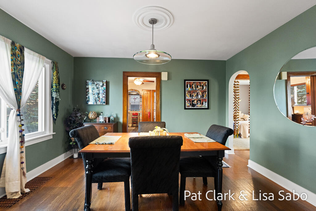 1032 Columbus Avenue Grand Haven MI 49417