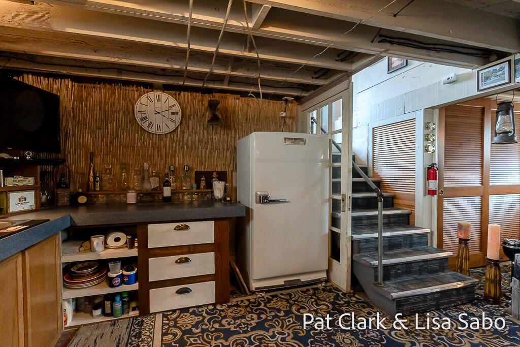 1032 Columbus Avenue Grand Haven MI 49417