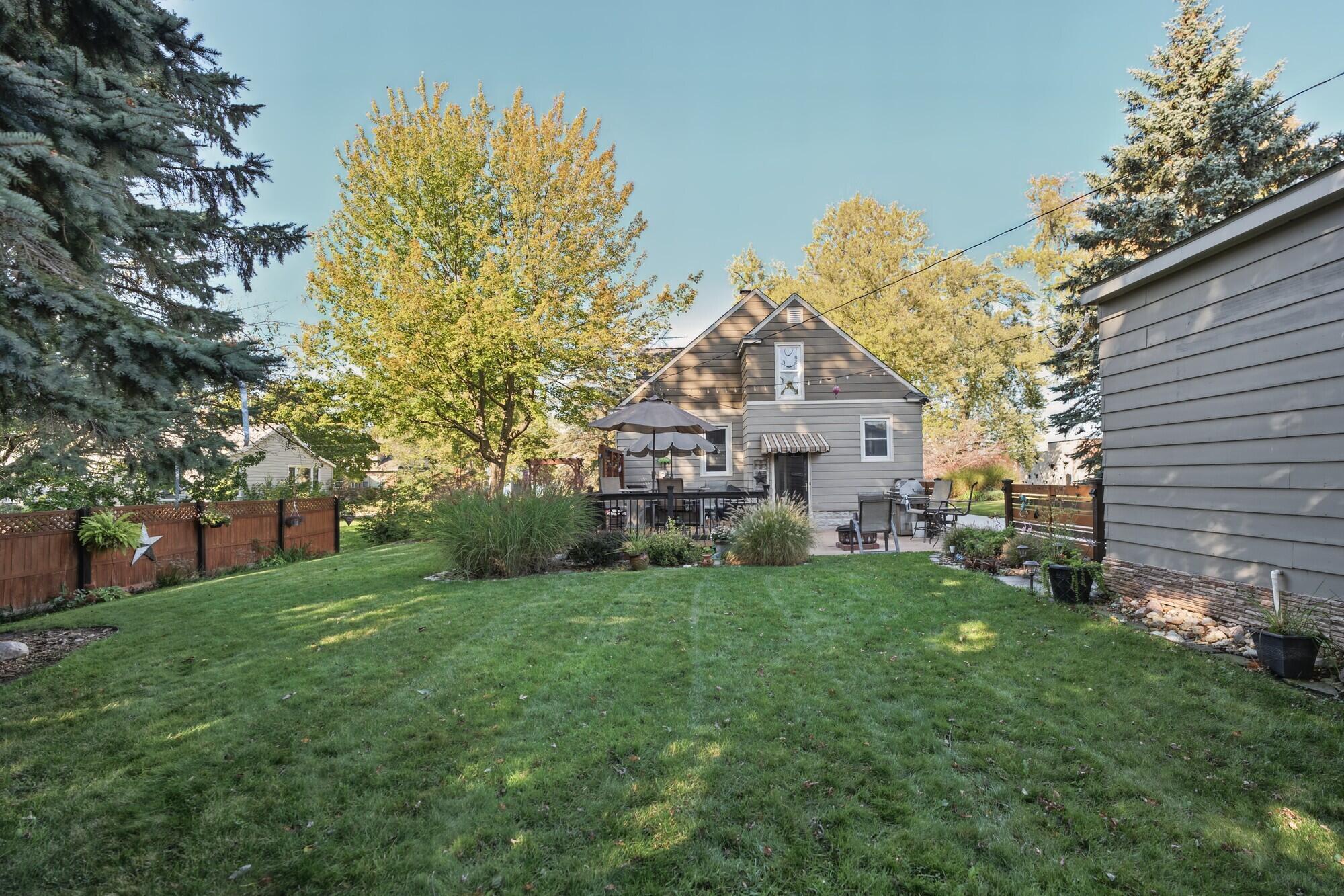 1032 Columbus Avenue Grand Haven MI 49417