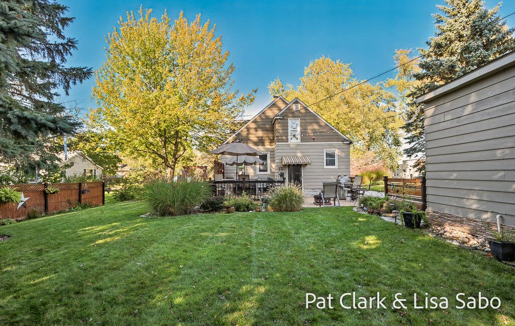 1032 Columbus Avenue Grand Haven MI 49417