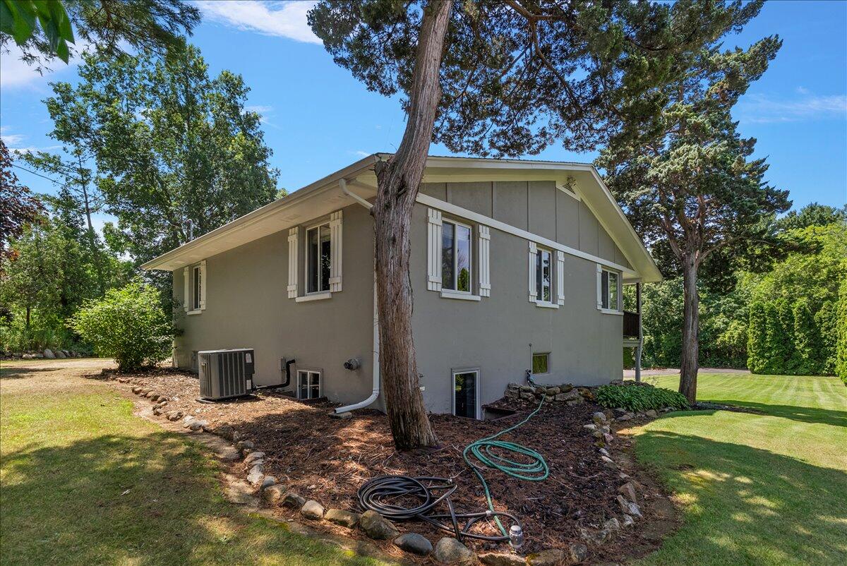 15004 Riley Street Holland MI 49424