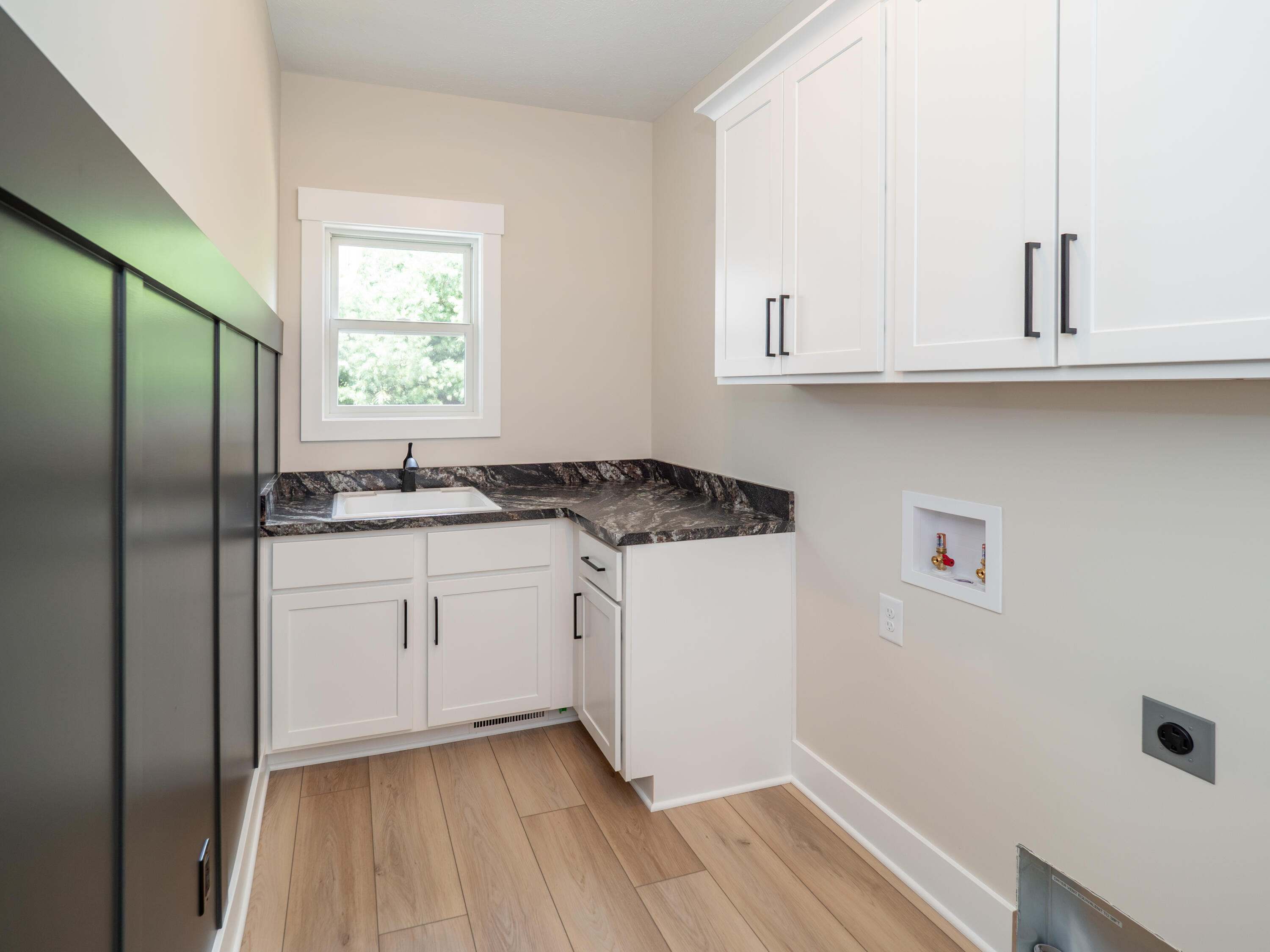 7872 Interlochen Street Kalamazoo MI 49009