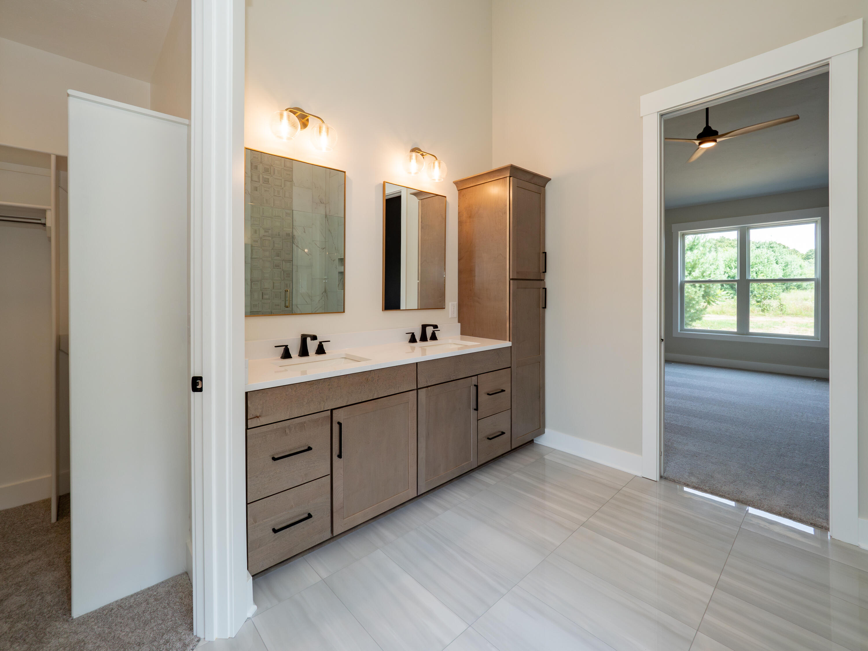 7872 Interlochen Street Kalamazoo MI 49009