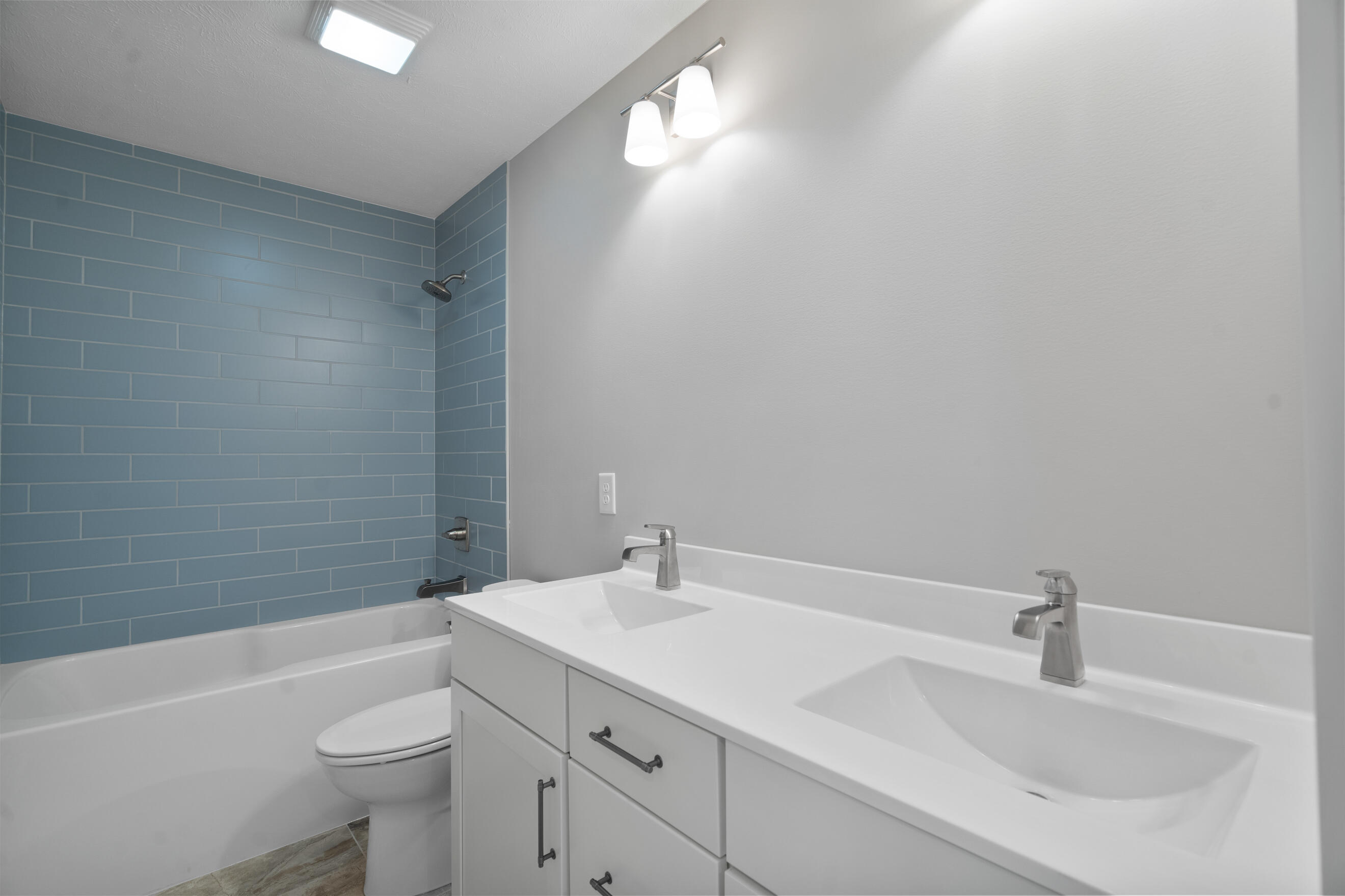 7872 Interlochen Street Kalamazoo MI 49009