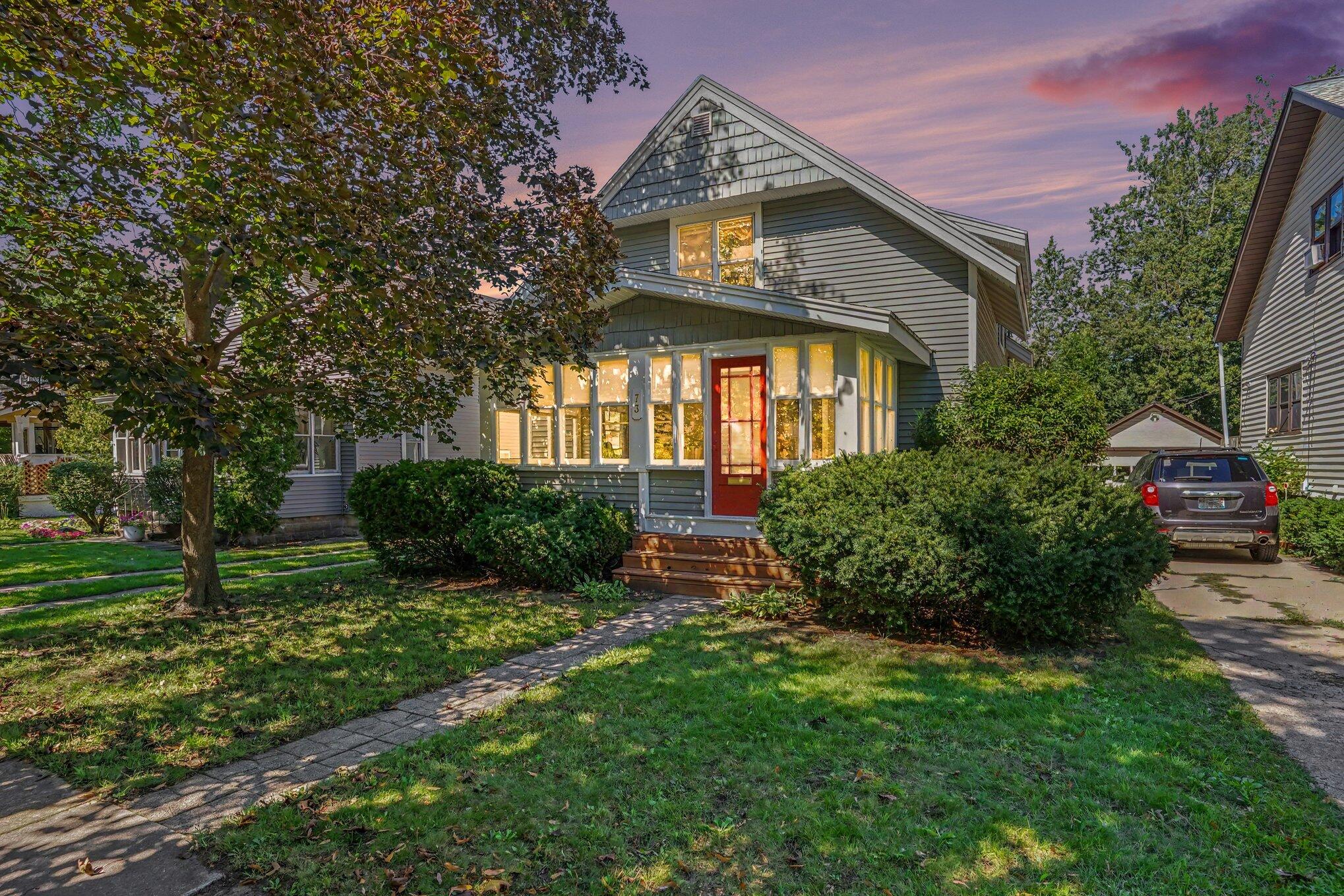 73 E 21st Street Holland MI 49423