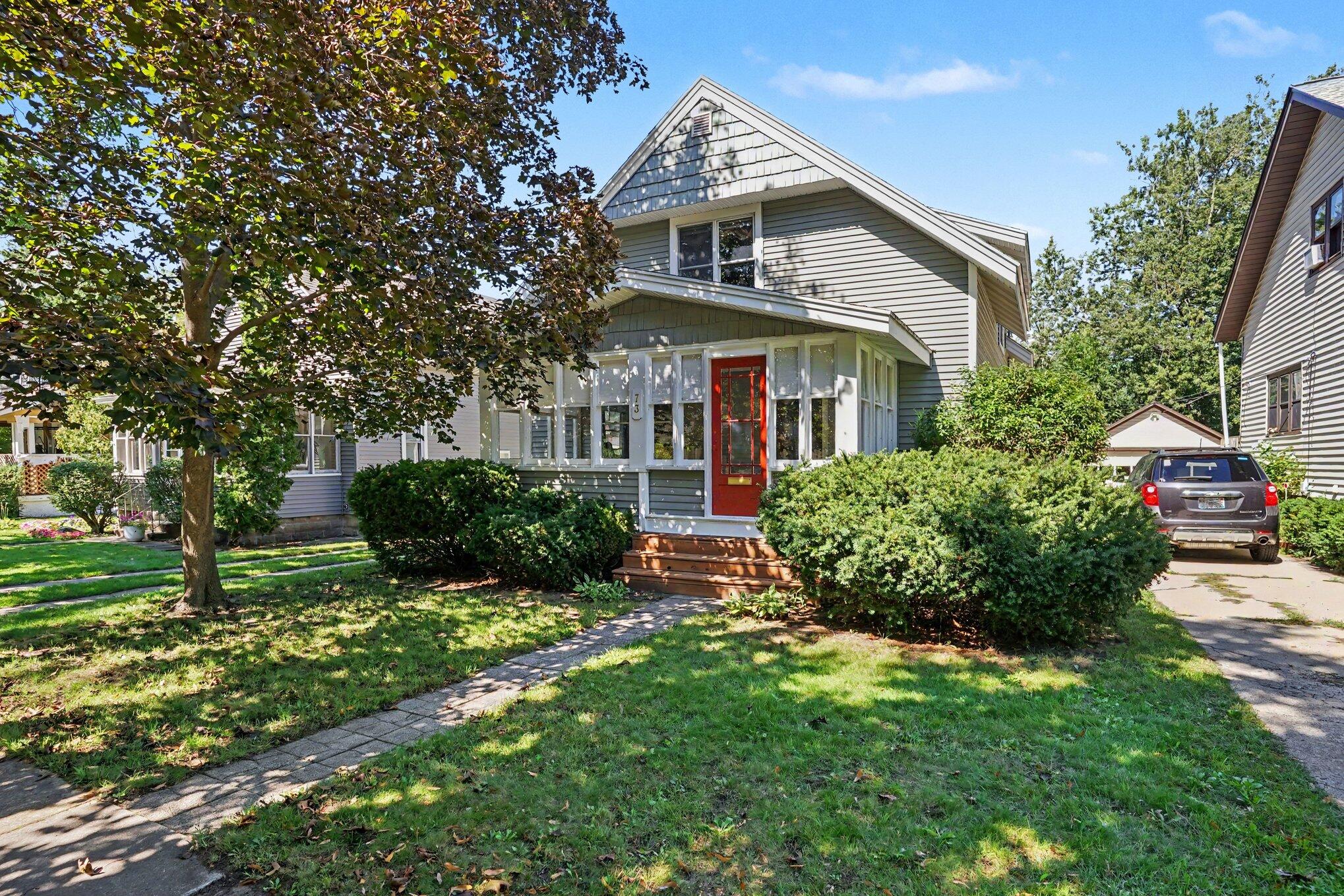 73 E 21st Street Holland MI 49423