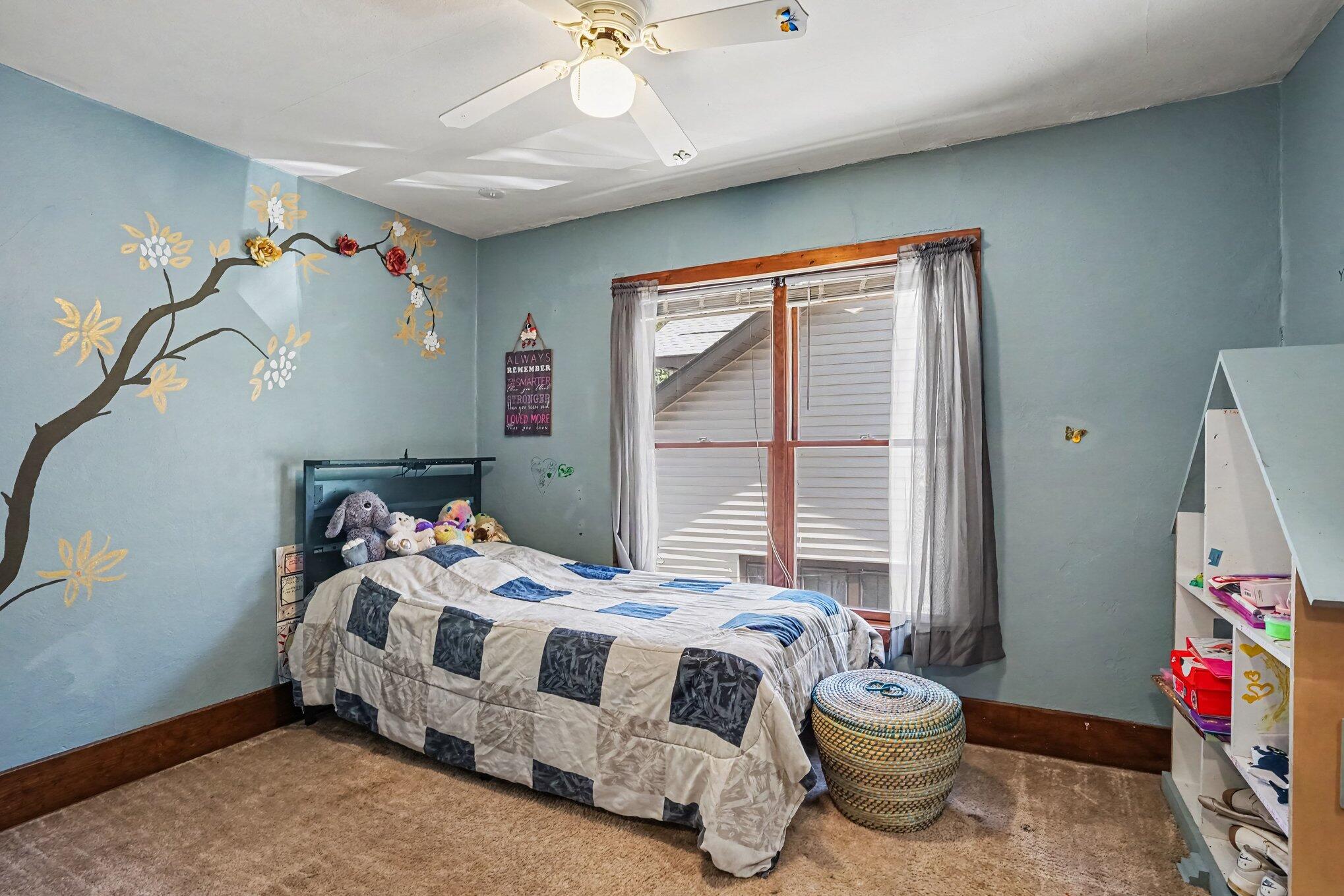 73 E 21st Street Holland MI 49423