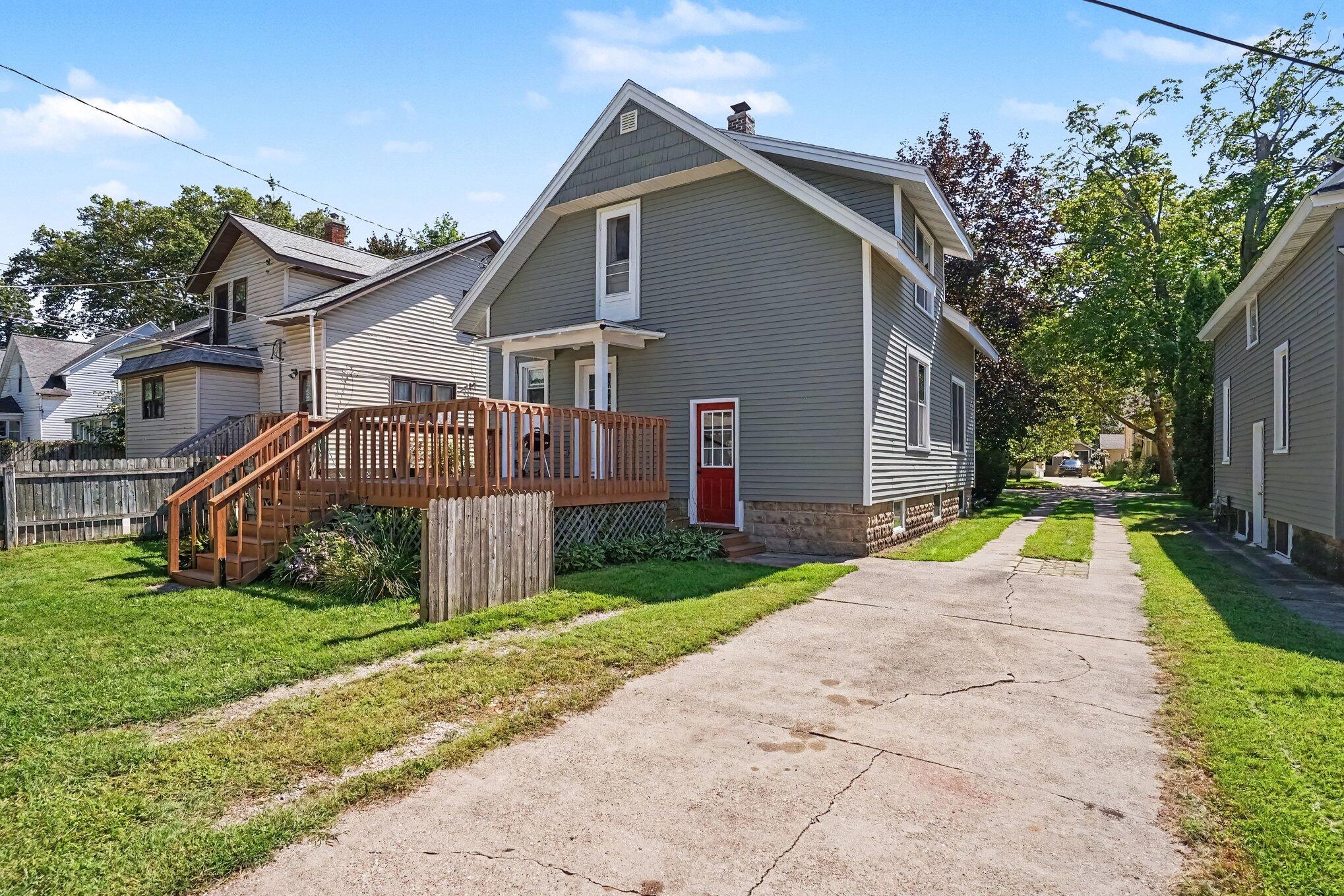 73 E 21st Street Holland MI 49423