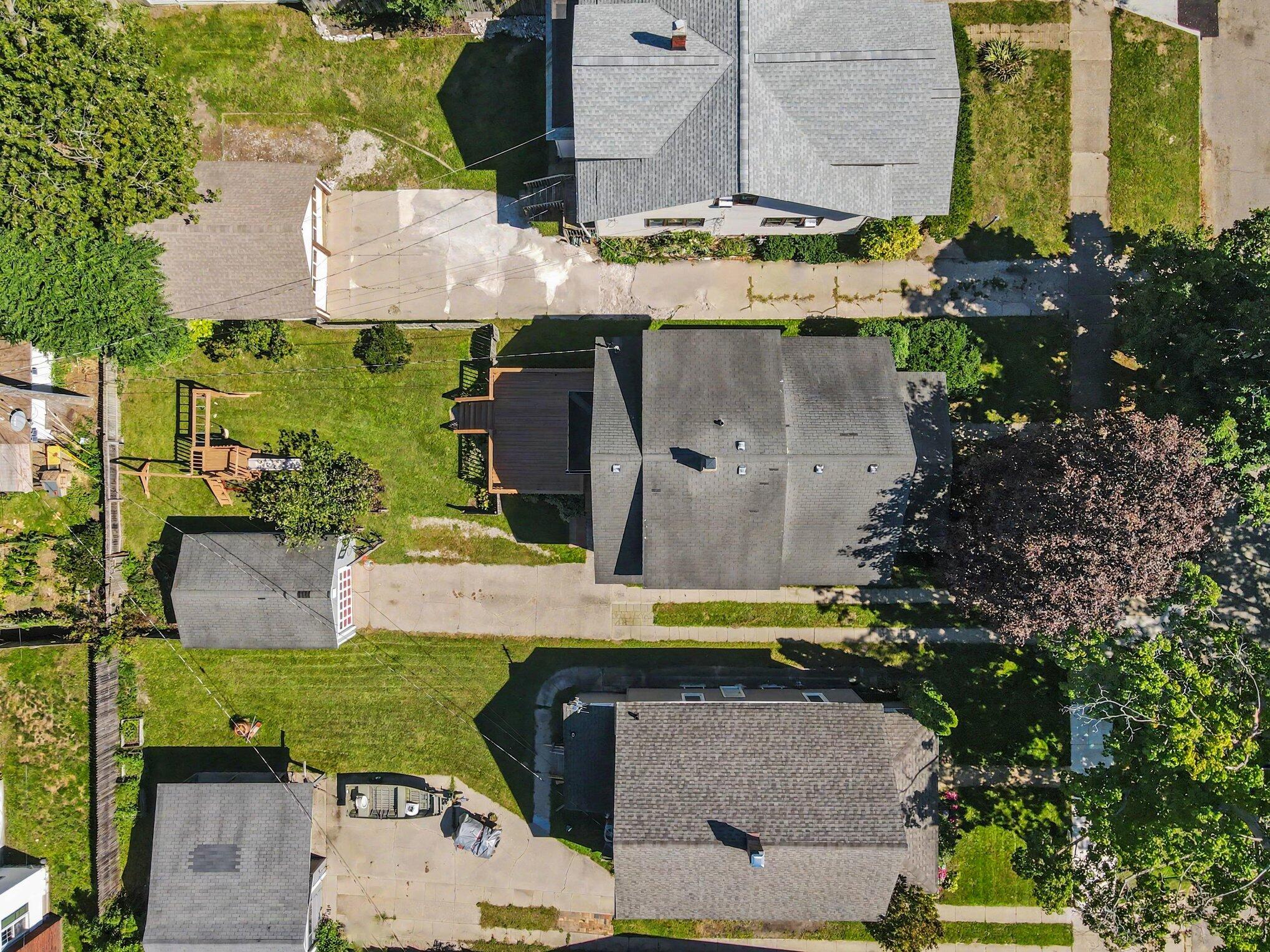 73 E 21st Street Holland MI 49423