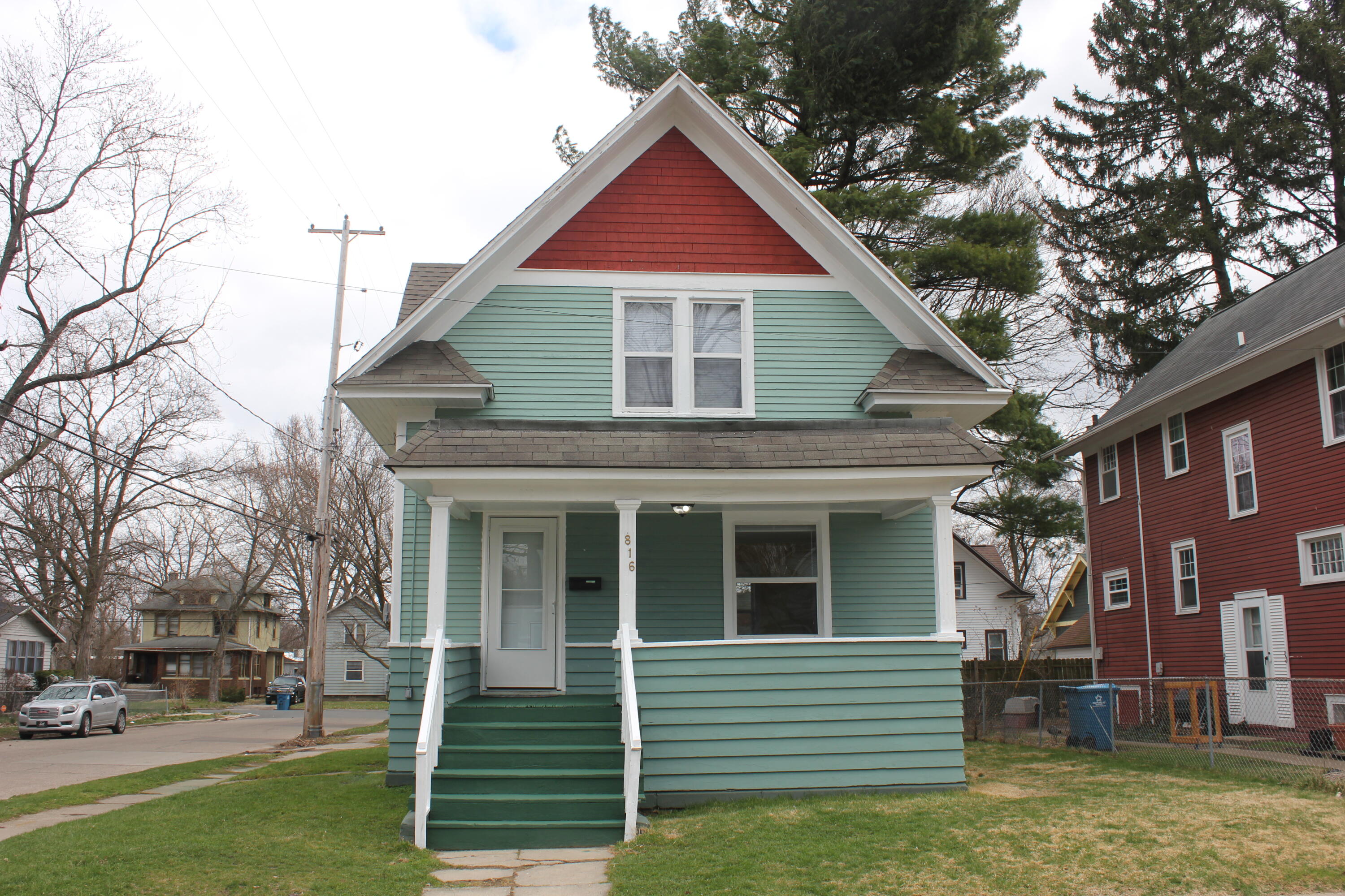 816 Stuart Avenue Kalamazoo MI 49007