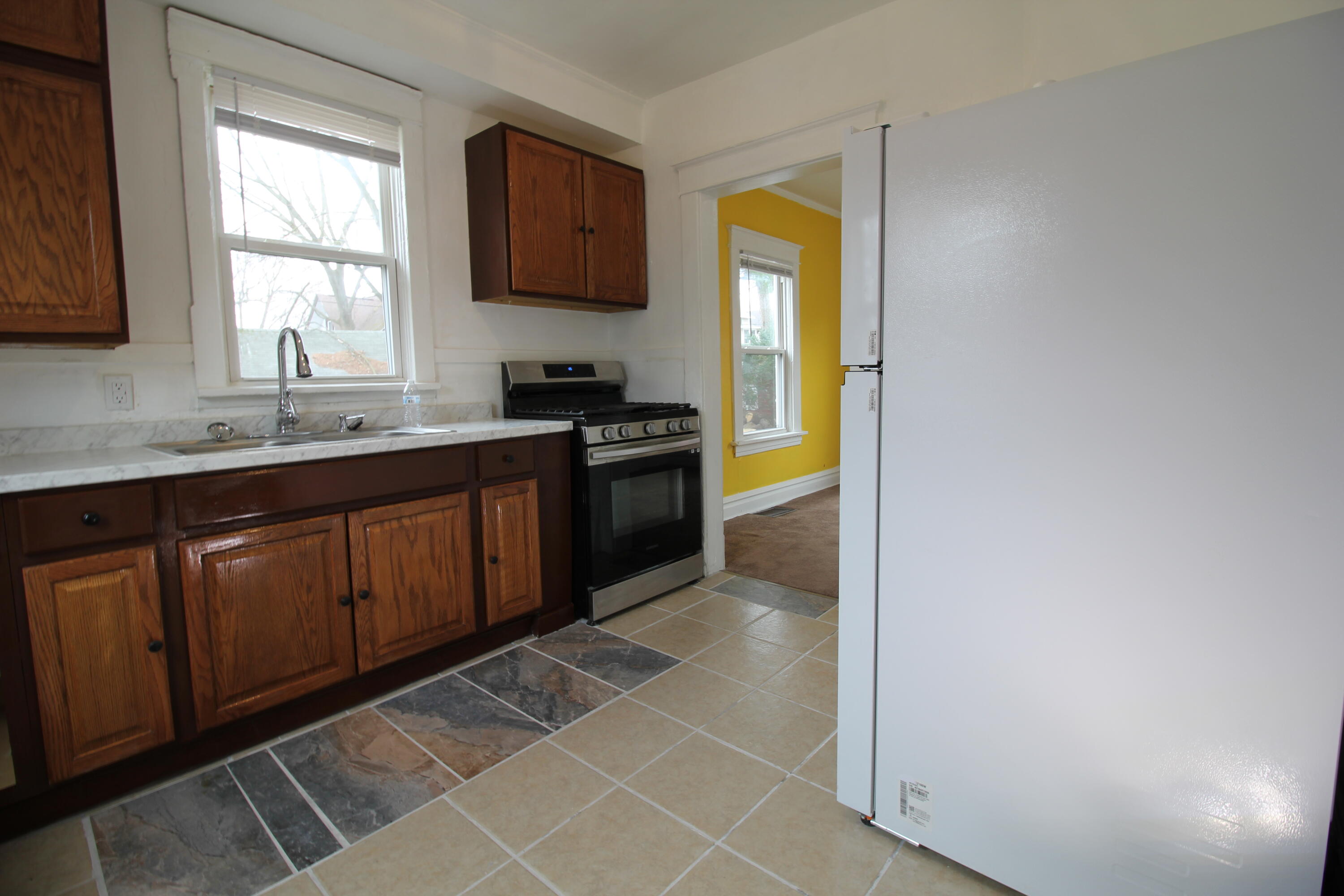 816 Stuart Avenue Kalamazoo MI 49007