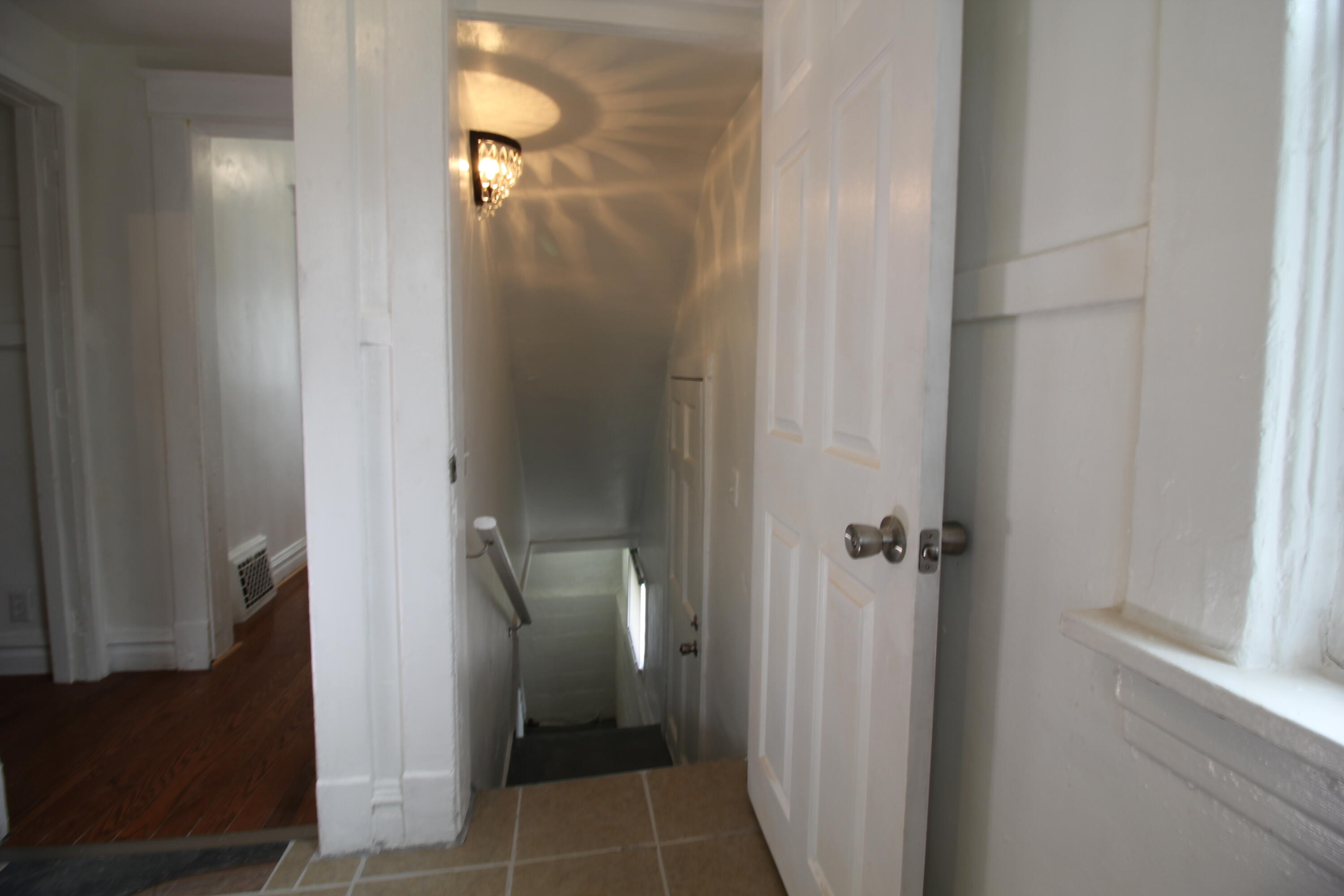 816 Stuart Avenue Kalamazoo MI 49007
