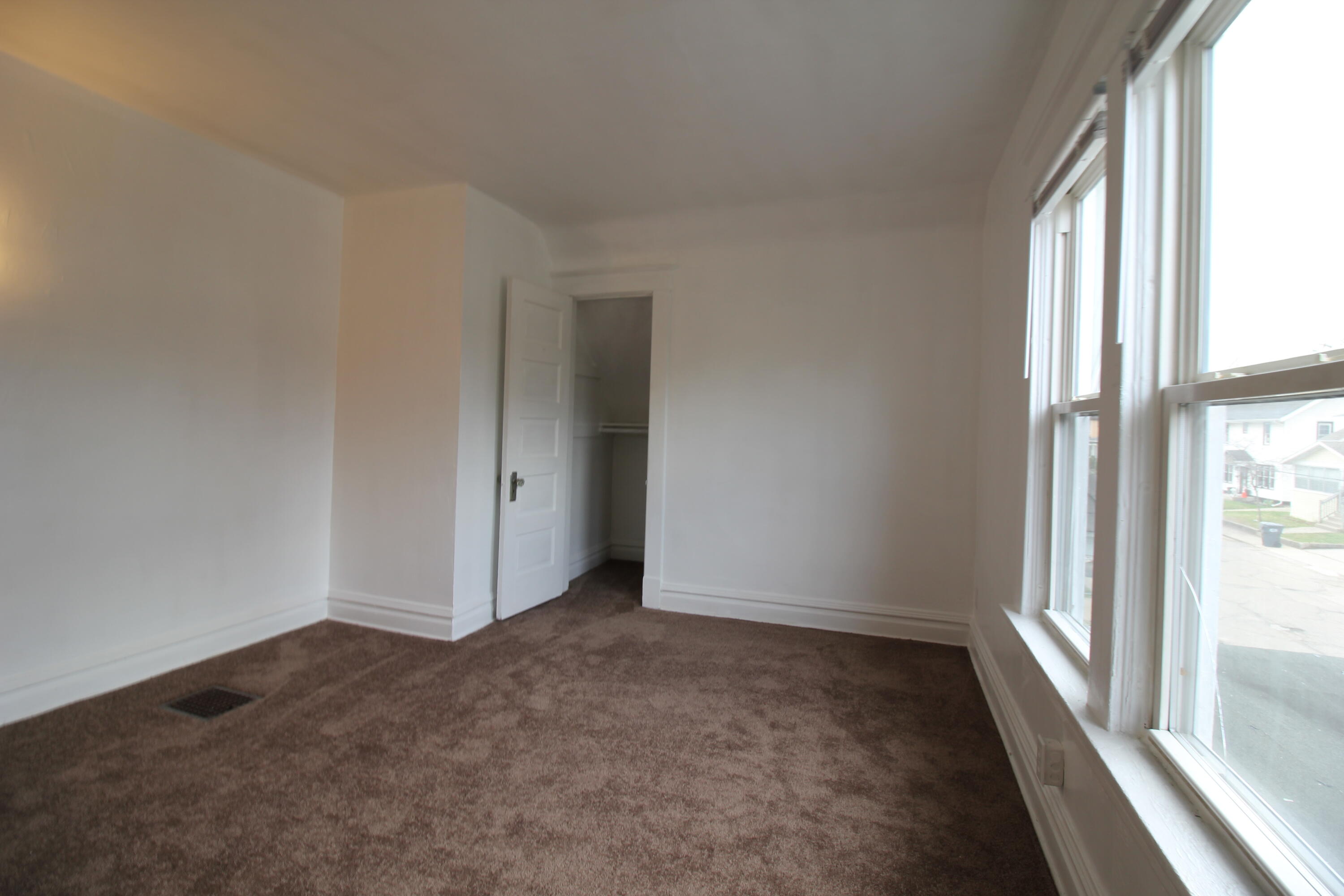 816 Stuart Avenue Kalamazoo MI 49007