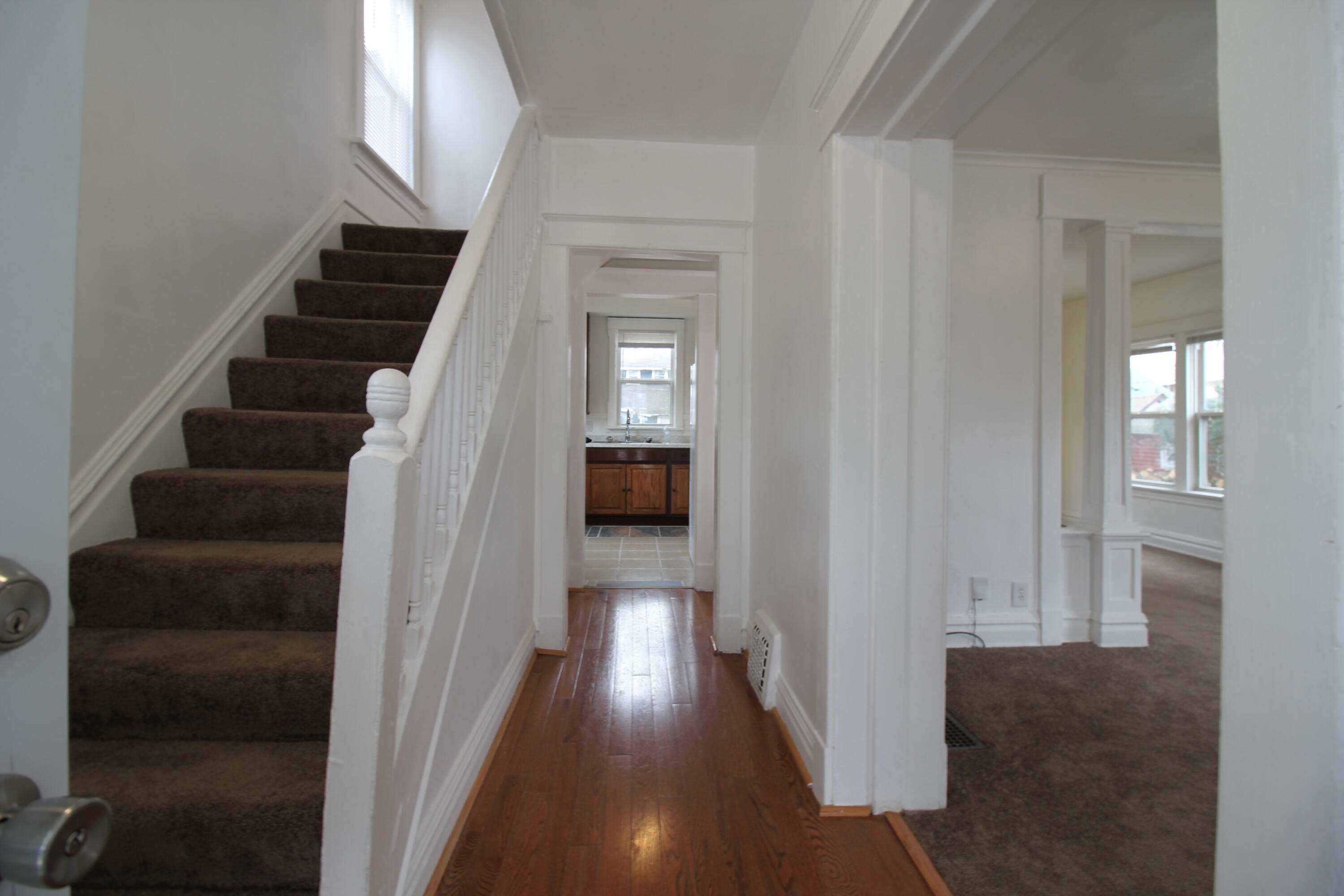 816 Stuart Avenue Kalamazoo MI 49007