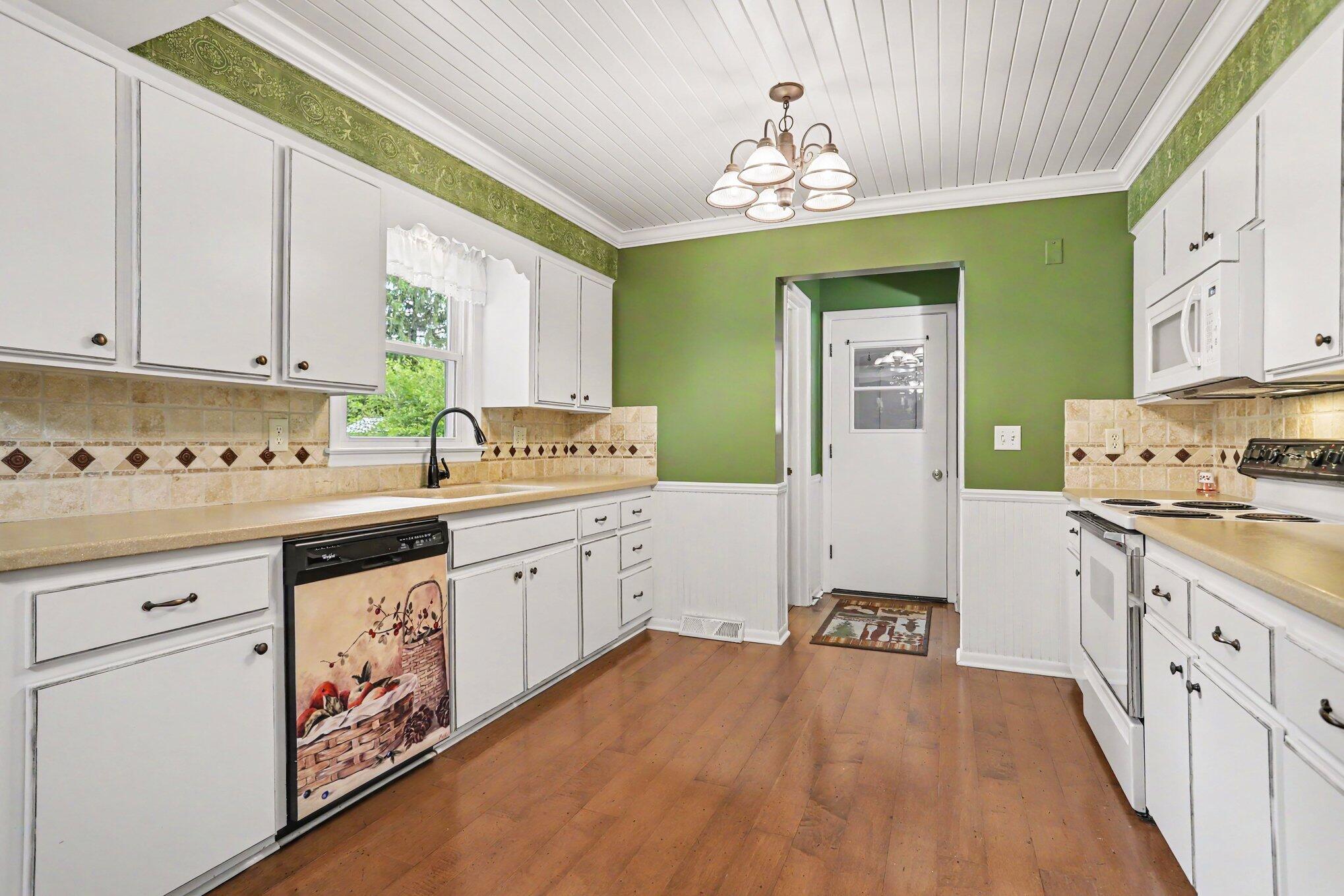 8904 Dolphin Street Portage MI 49024