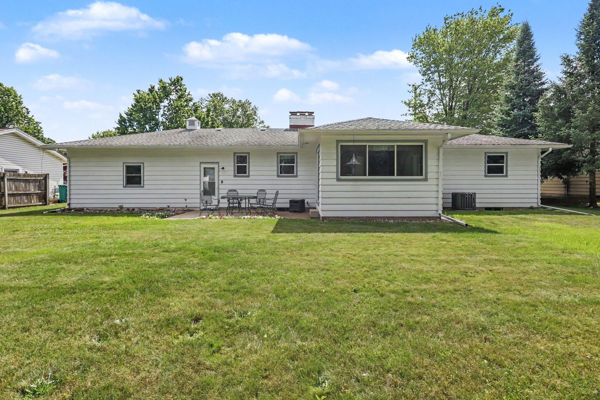8904 Dolphin Street Portage MI 49024