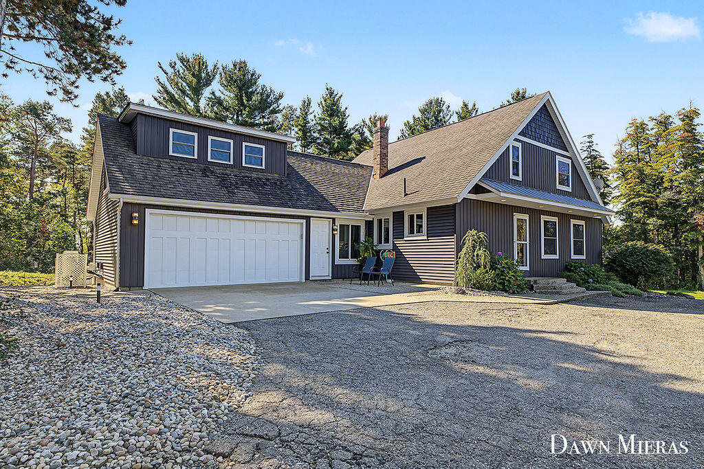 8384 Baldwin Street Zeeland MI 49464