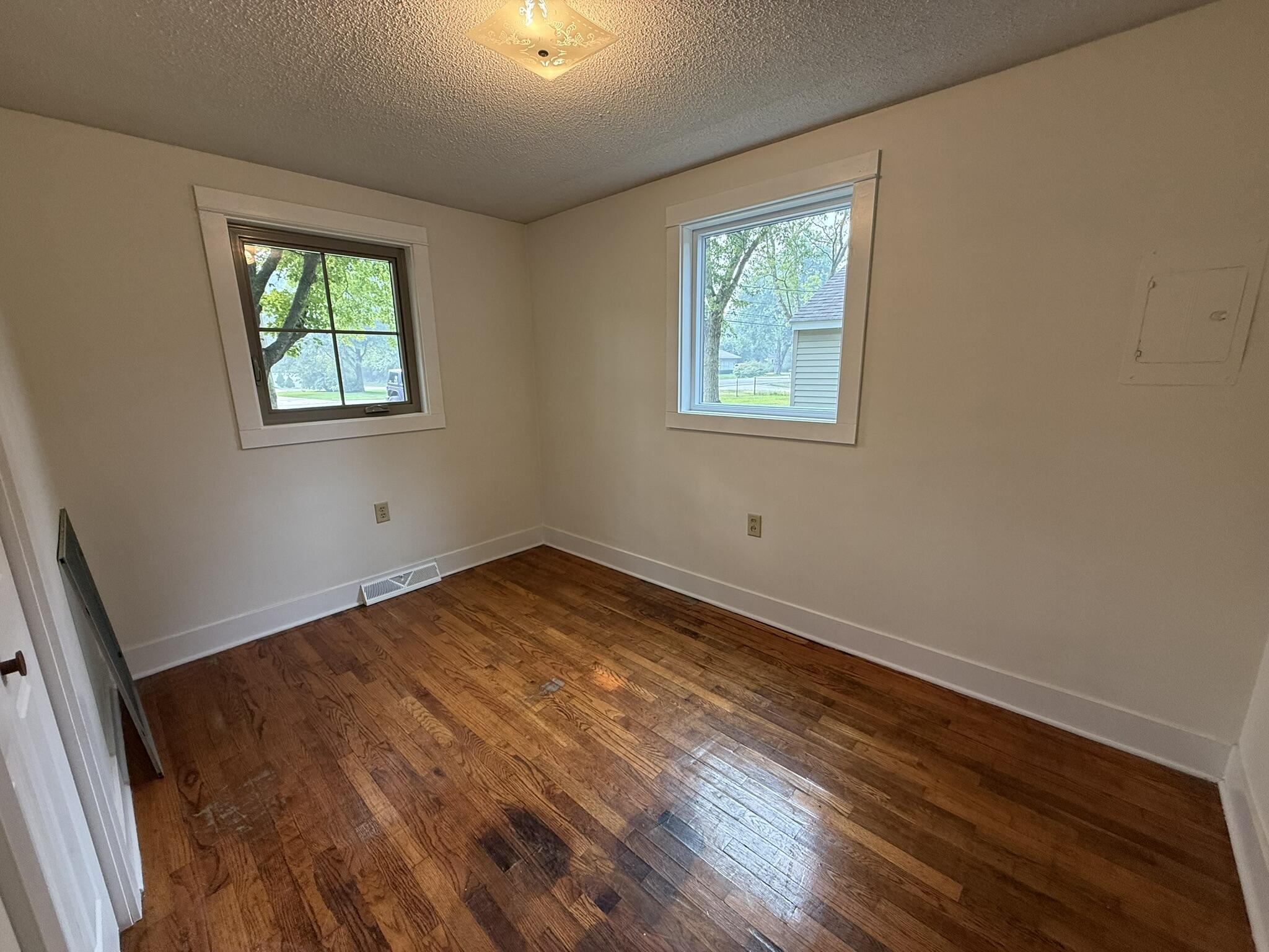 3616 S Sheridan Drive Muskegon MI 49444
