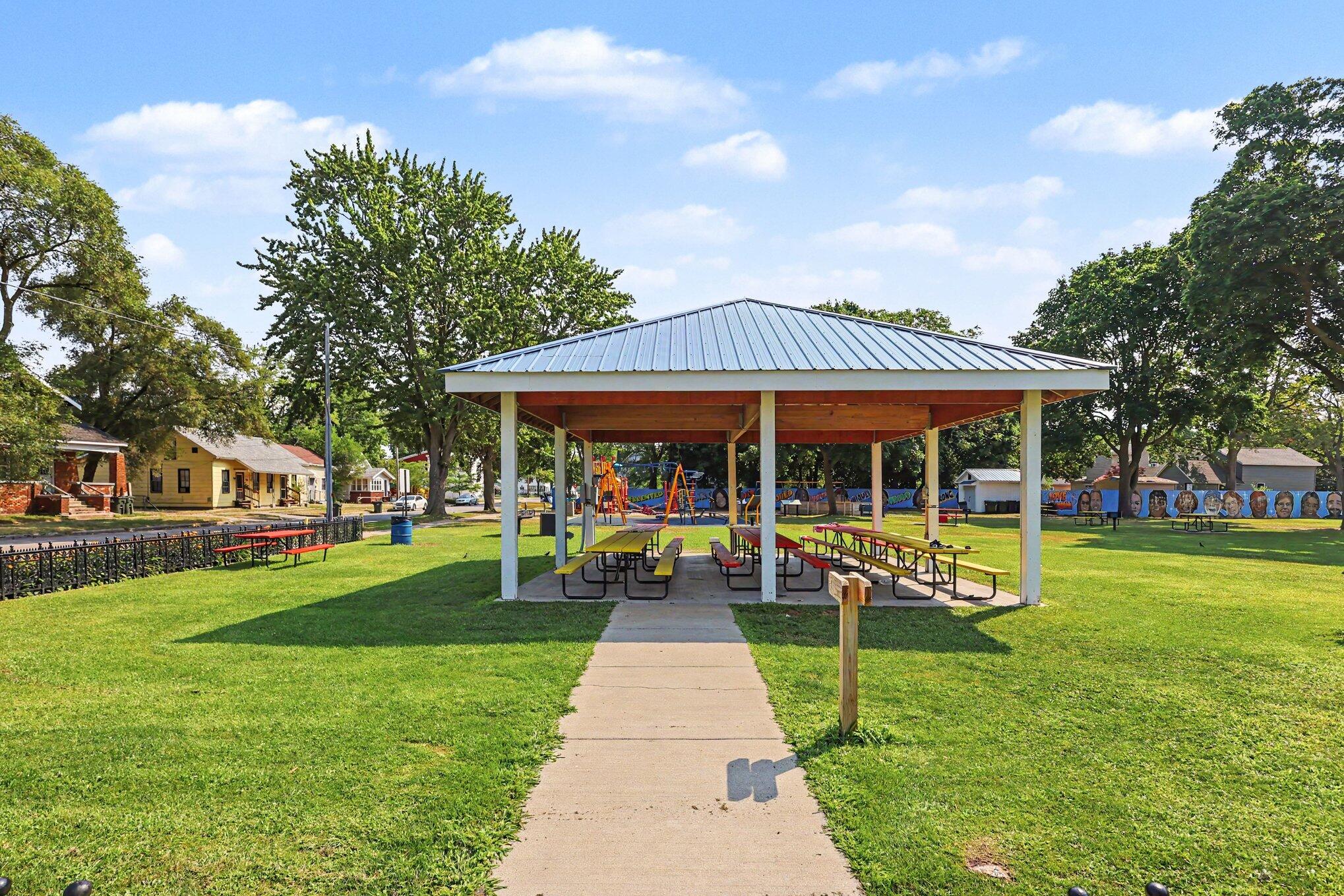 190 E Isabella Avenue Muskegon MI 49442