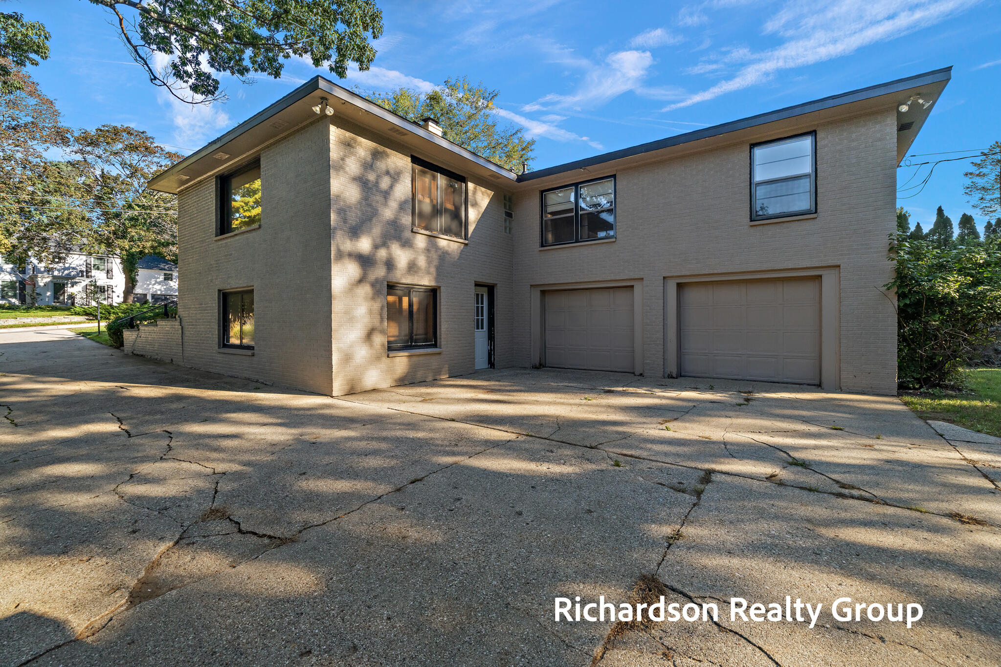 218 Grand Avenue Grand Haven MI 49417