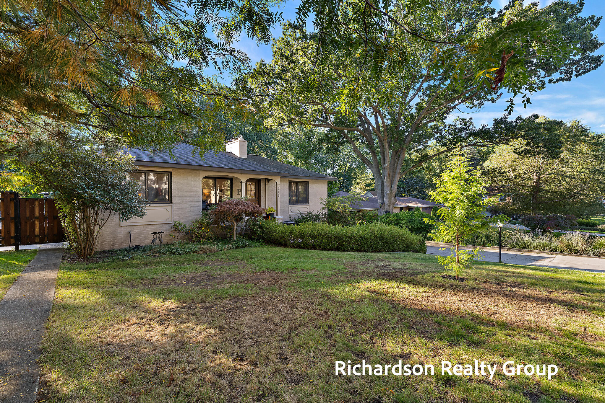 218 Grand Avenue Grand Haven MI 49417