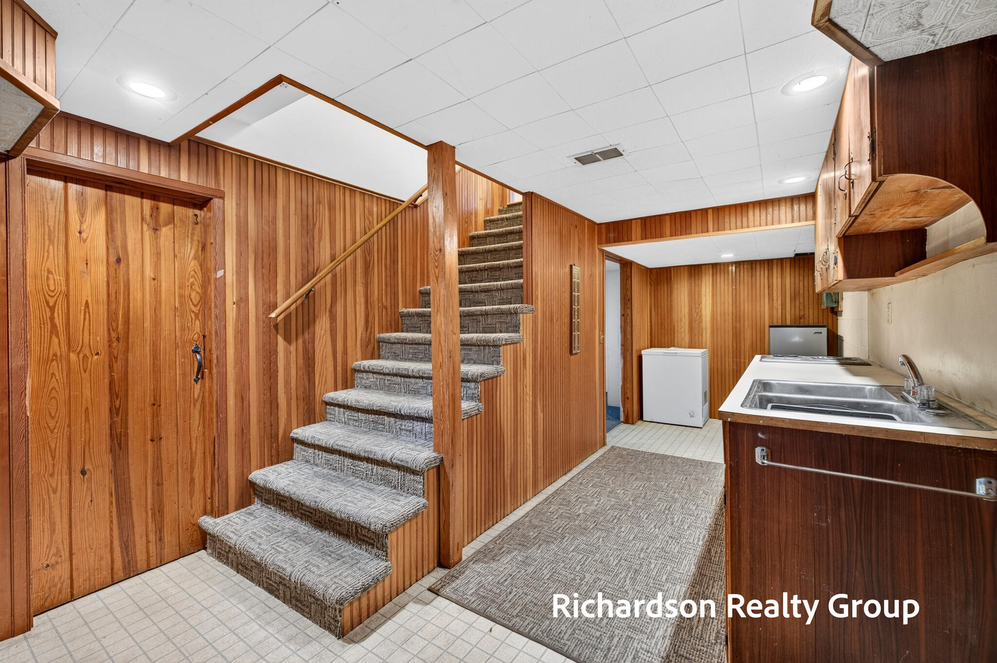 218 Grand Avenue Grand Haven MI 49417