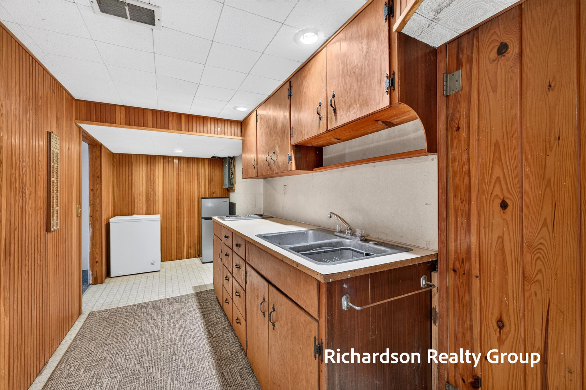 218 Grand Avenue Grand Haven MI 49417