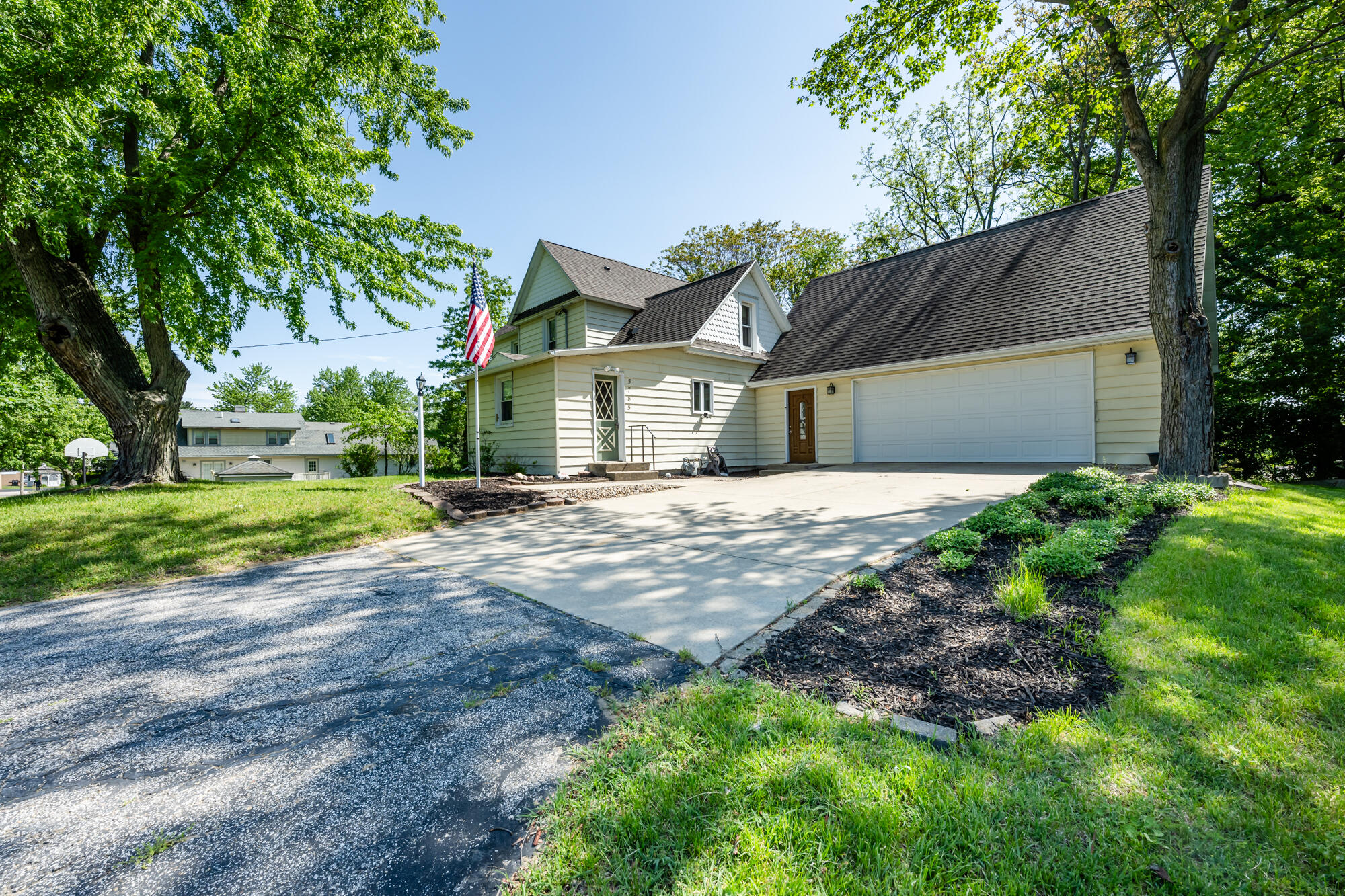 5785 Ridge Road Stevensville MI 49127