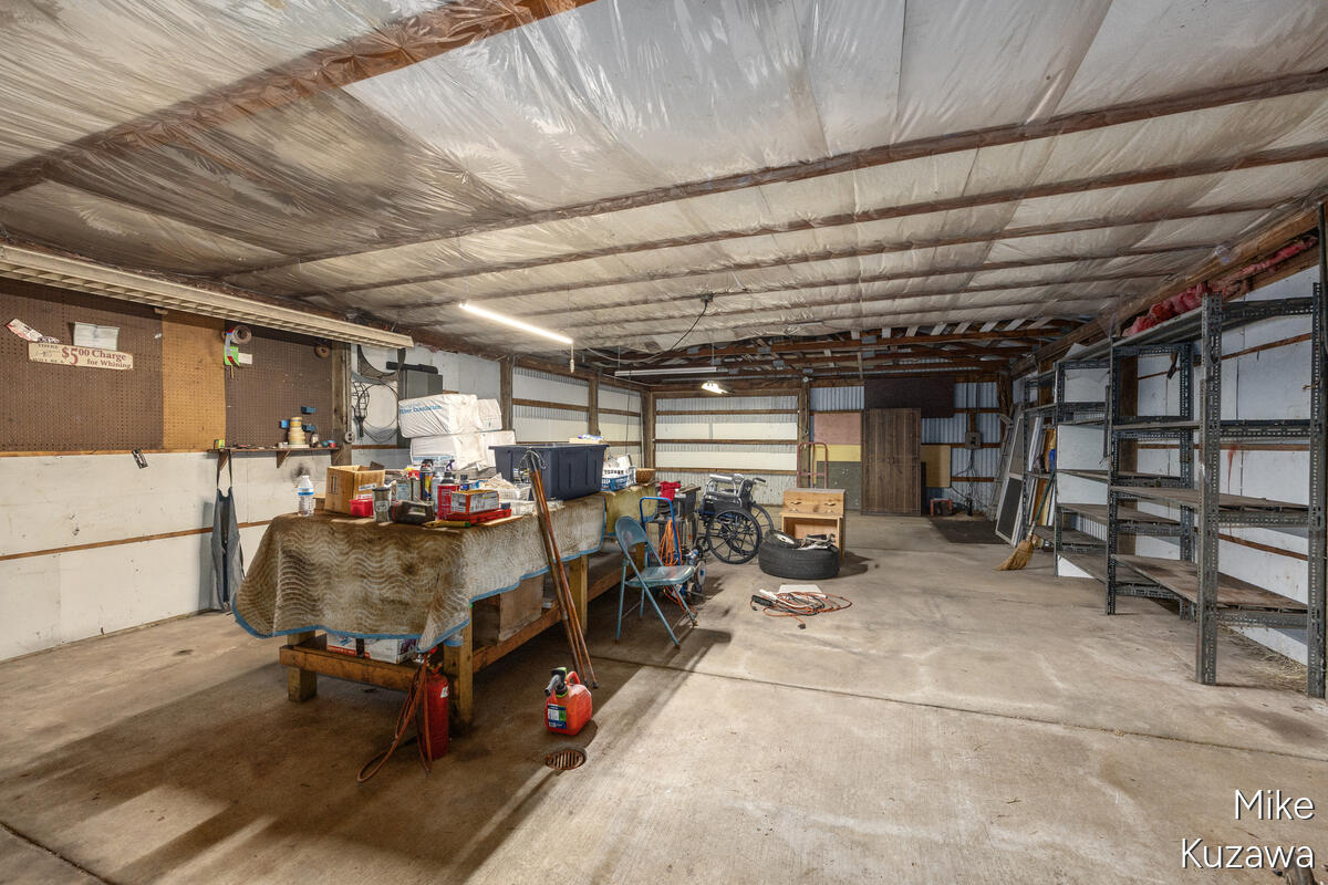 3901 Suburban Shores Drive NE Grand Rapids MI 49525